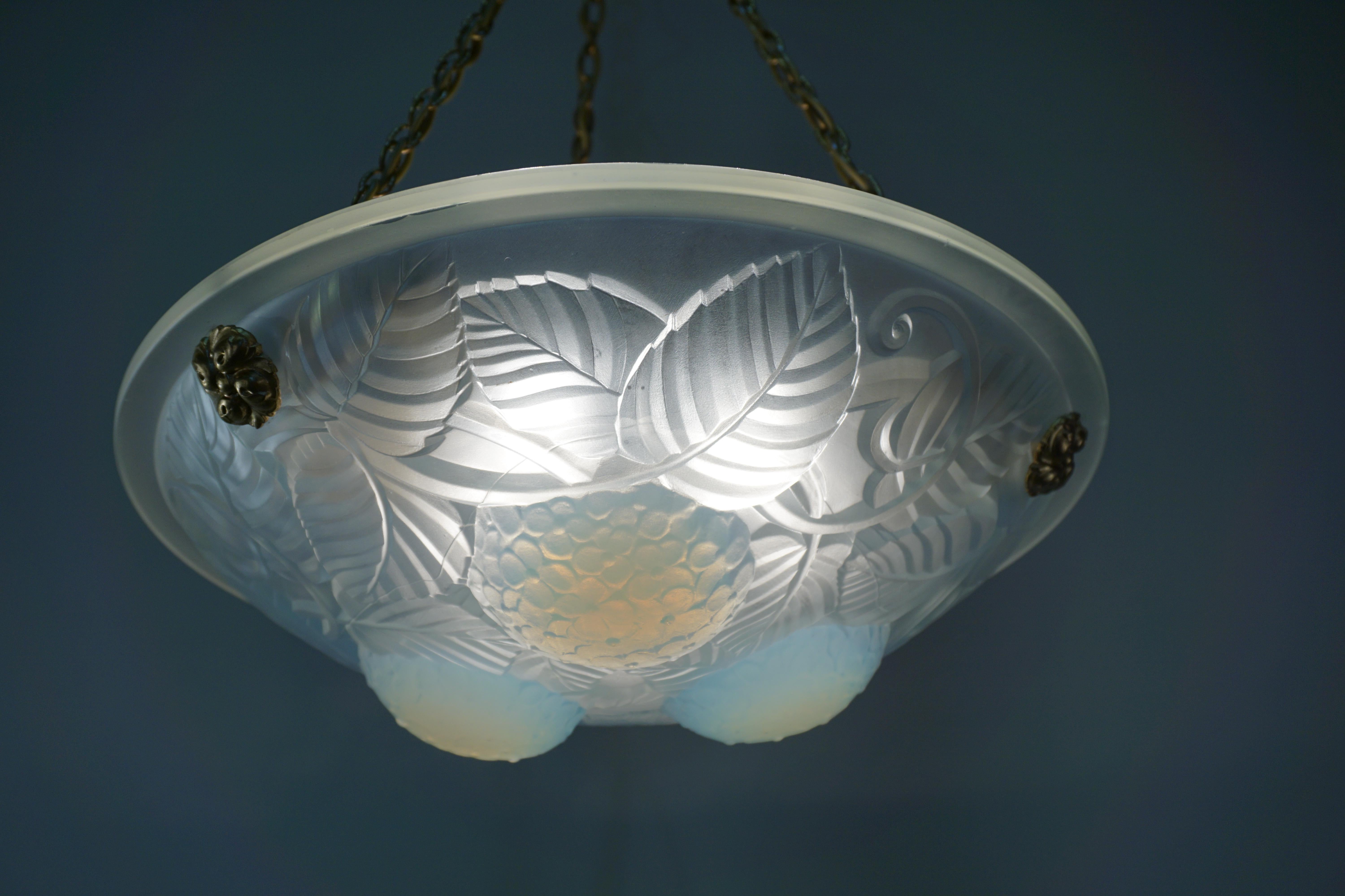 French 1930s opaline glass six-light chandelier