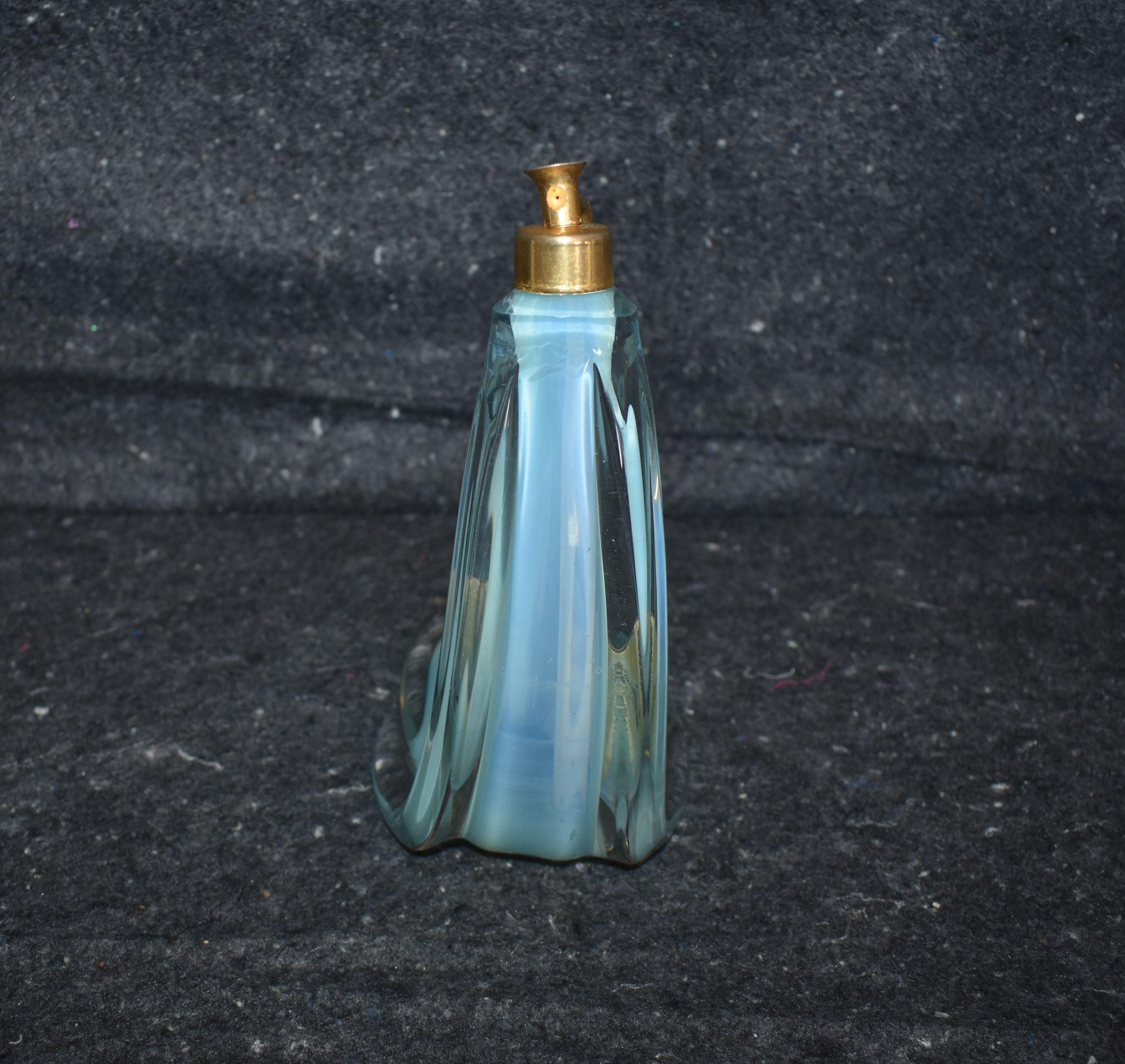 French Opaline Glass Perfume Bottle In Good Condition In Cathedral City, CA