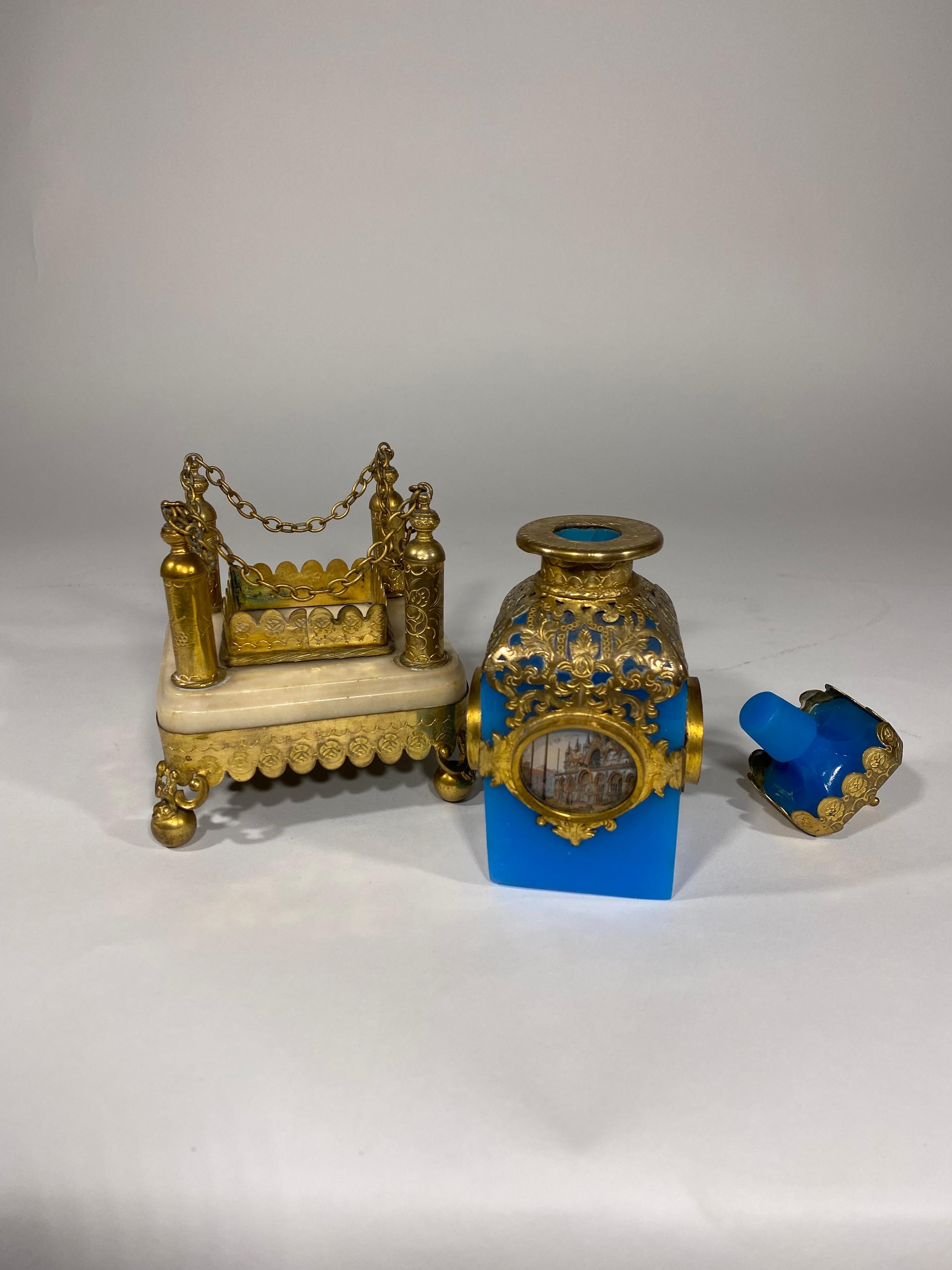 French Opaline Parfume with Gilt Mounts For Sale 1