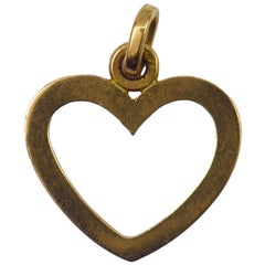 Vintage French Open Heart 18 Karat Yellow Gold Charm Pendant