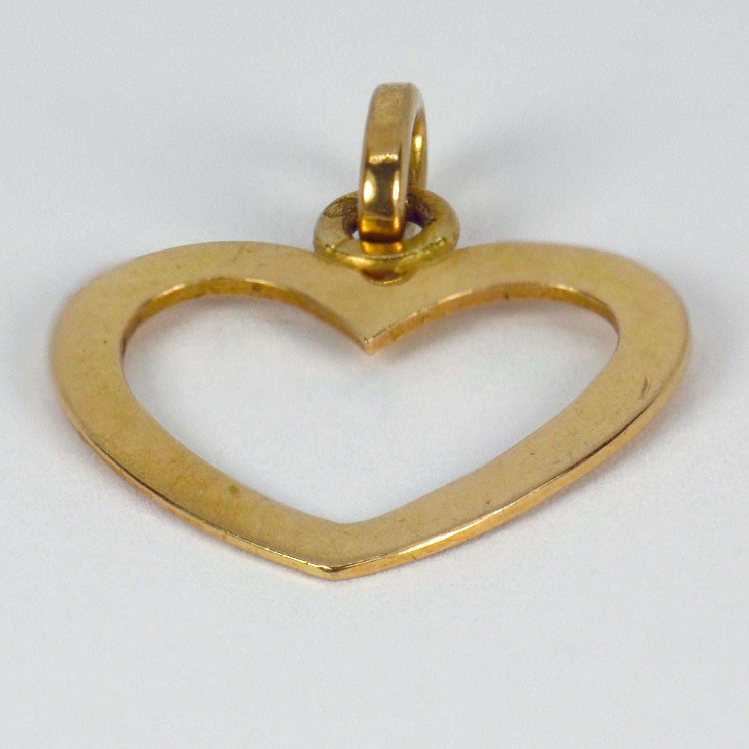 French Open Heart 18 Karat Yellow Gold Charm Pendant In Good Condition In London, GB