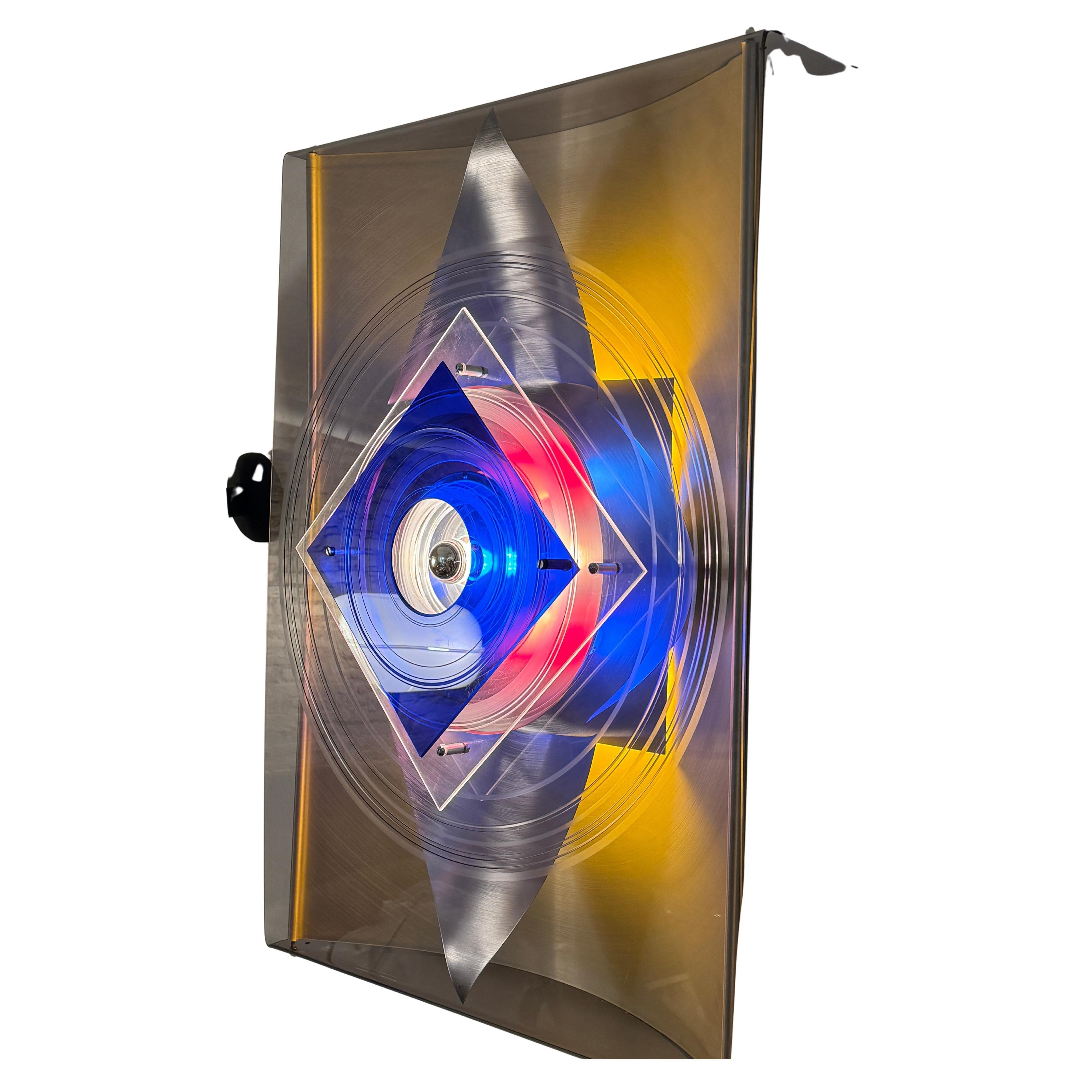 Applique optique française en plexiglas et aluminium brossé - années 1970 en vente