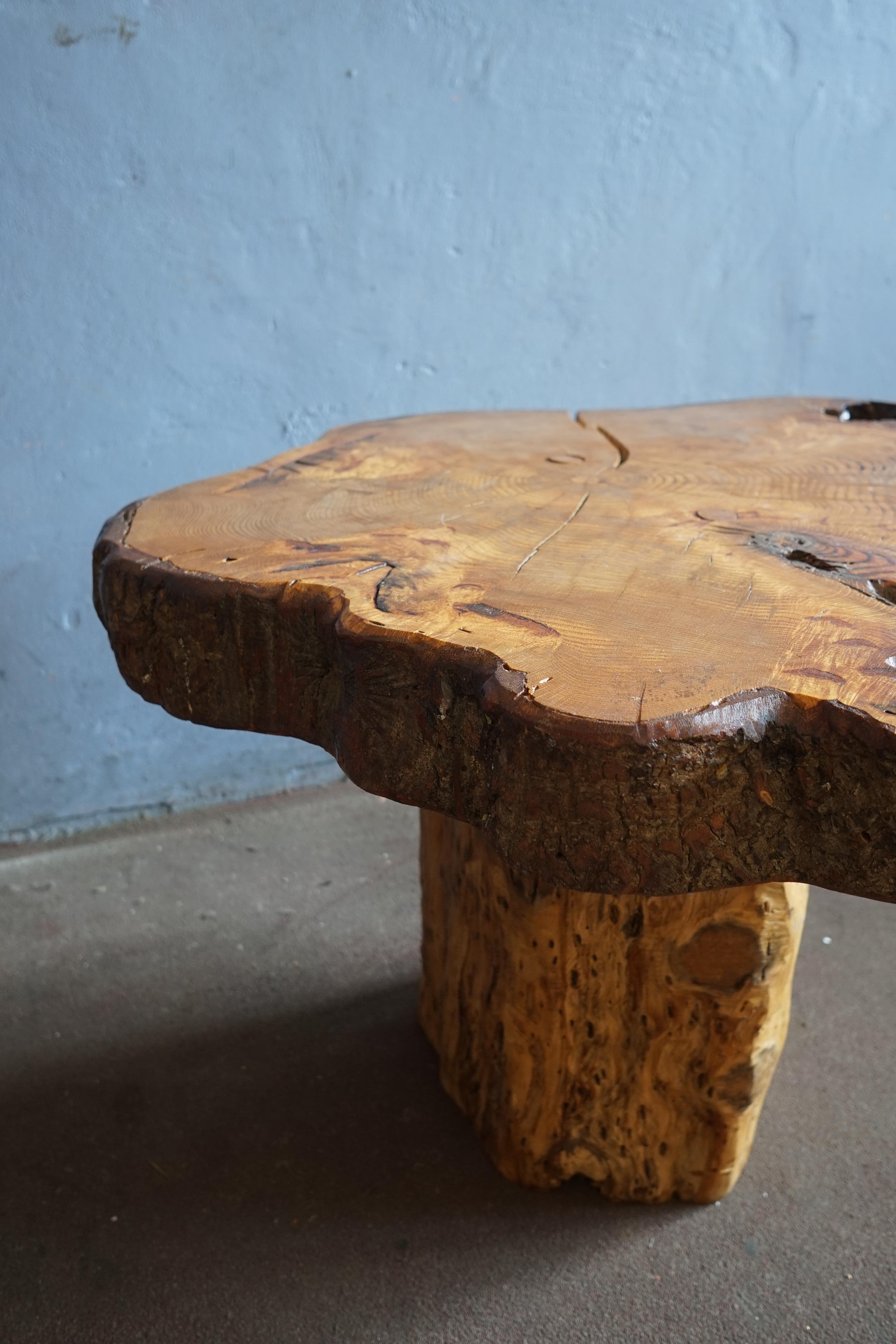 French organic brutalist wabi sabi style coffee table 1950's For Sale 6