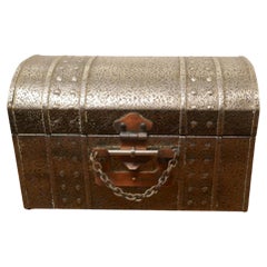 French Oriental Treasure Chest Style Shot Cave