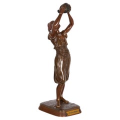 Escultura orientalista francesa de bronce de niño bereber norteafricano de Marcel Debut