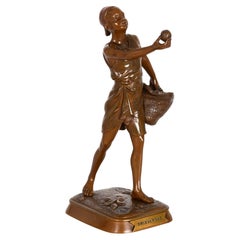 Escultura orientalista francesa de bronce de un frutero tunecino de Marcel Debut