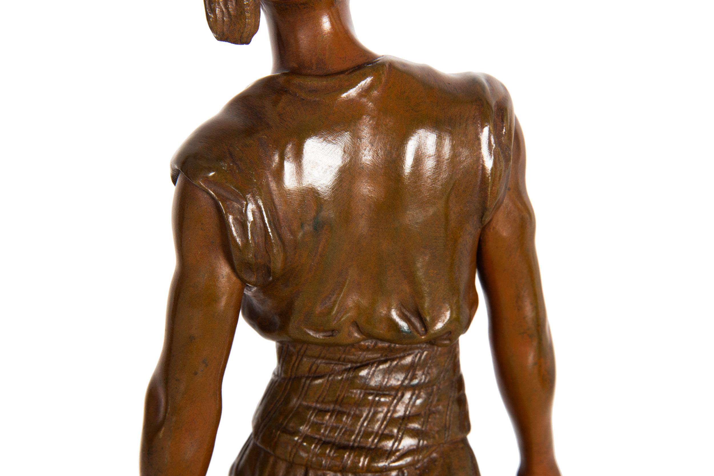 French Orientalist Bronze Sculpture of Tunisian Water Carrier after Marcel Debut For Sale 11