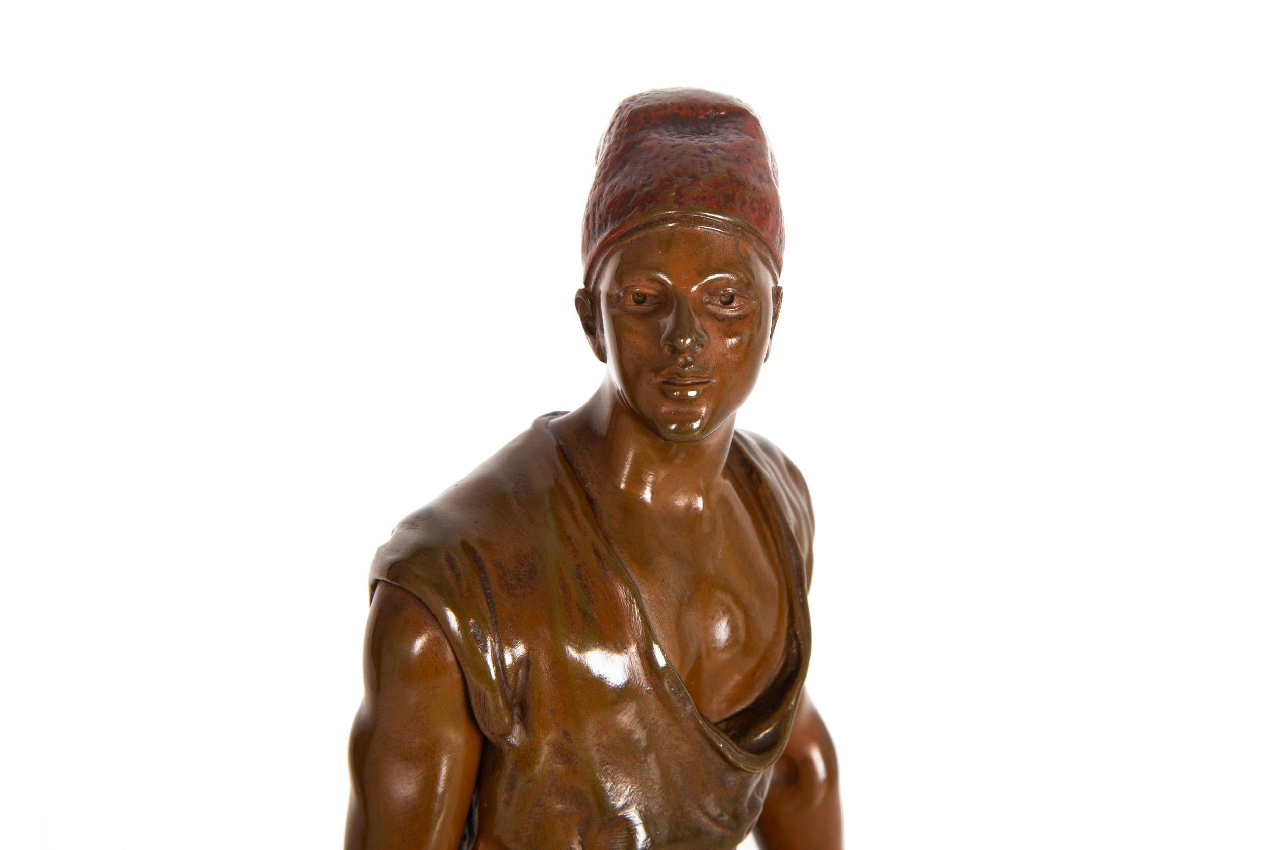 French Orientalist Bronze Sculpture of Tunisian Water Carrier after Marcel Debut For Sale 2