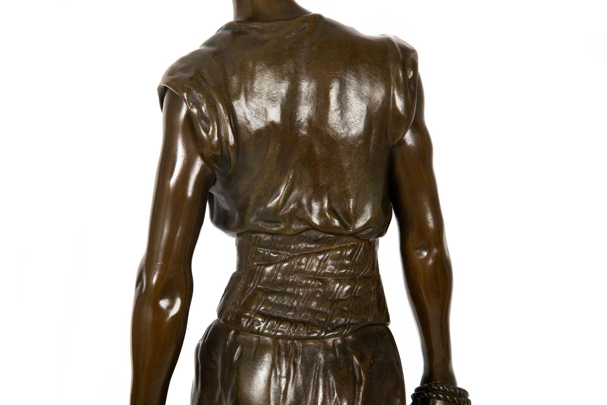 French Orientalist Bronze Sculpture of Tunisian Water Carrier by Marcel Debut For Sale 6
