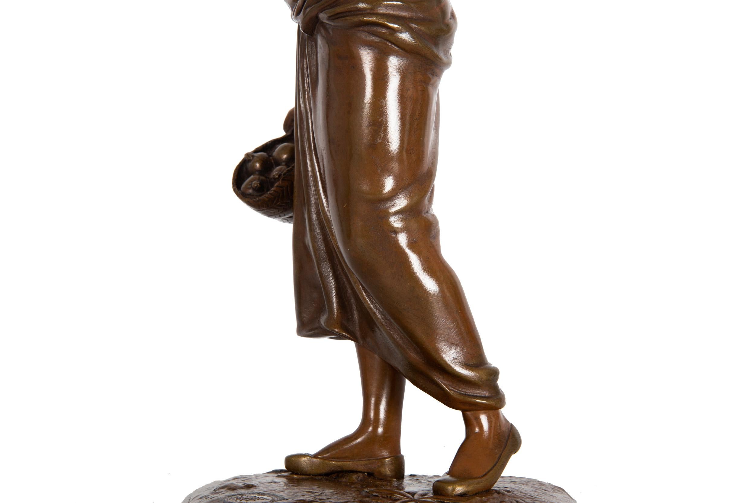 French Orientalist Bronze Sculpture of Woman Carrying Fruit after Marcel Debut For Sale 12
