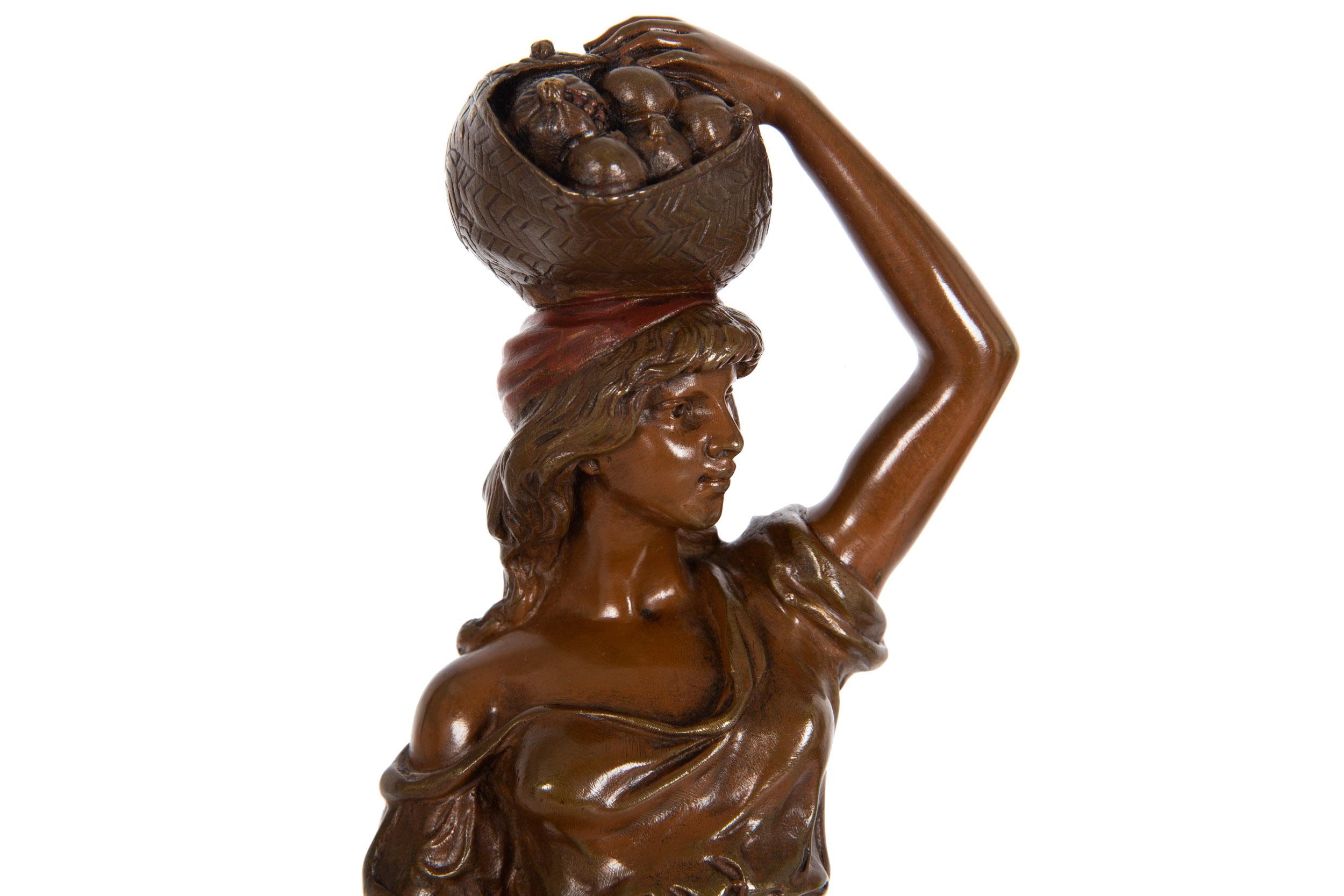 French Orientalist Bronze Sculpture of Woman Carrying Fruit after Marcel Debut For Sale 3