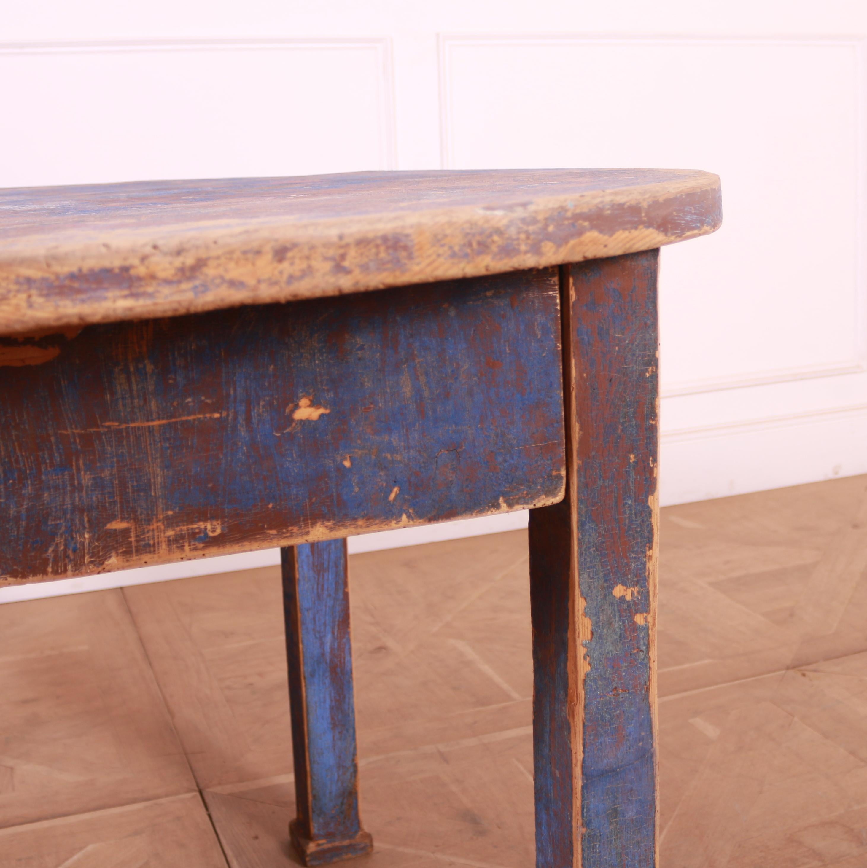 French, Original Painted Dining Table For Sale 1