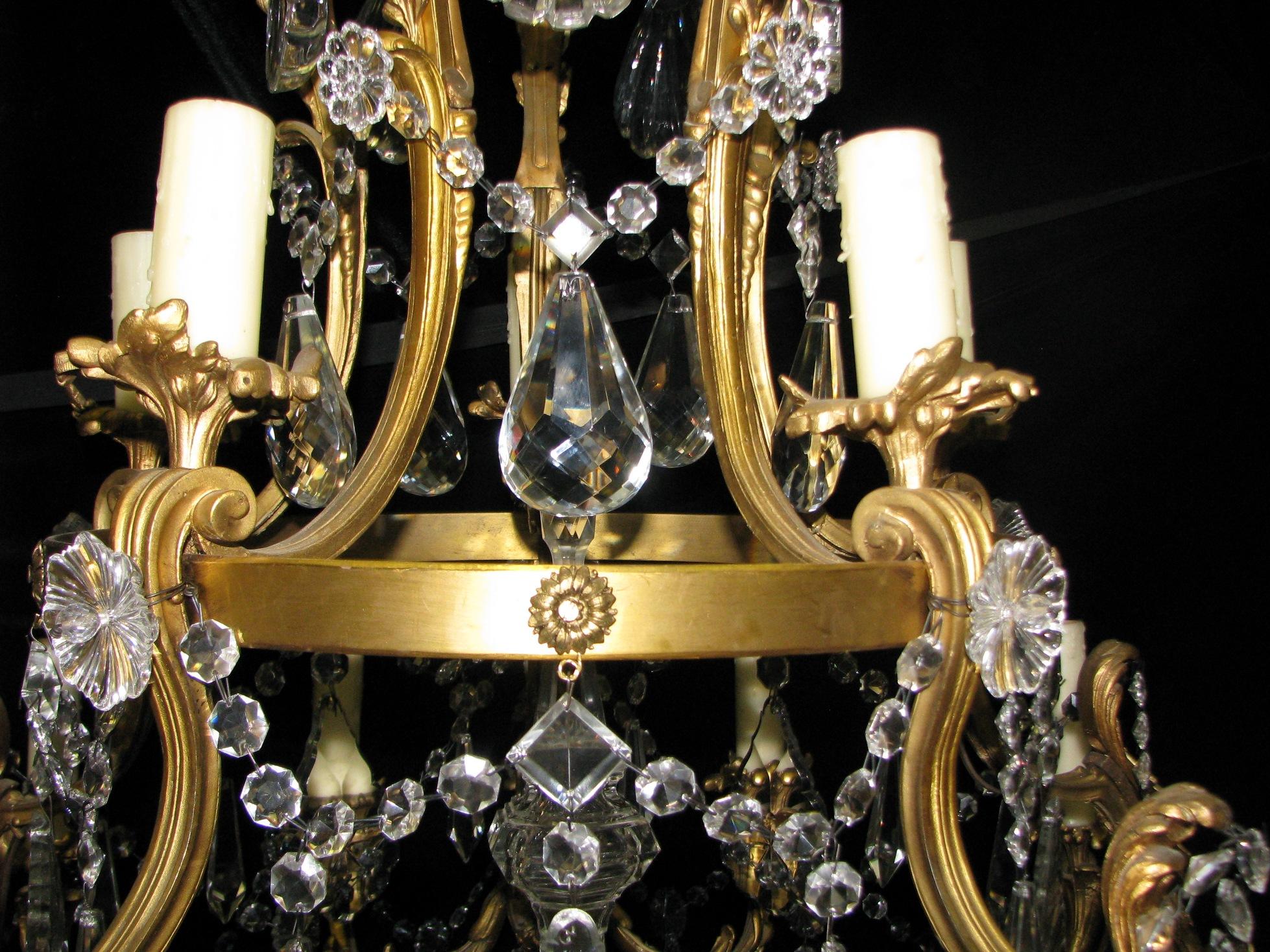 French Ormolu and Cut Crystal Chandelier, 19th Century For Sale 2