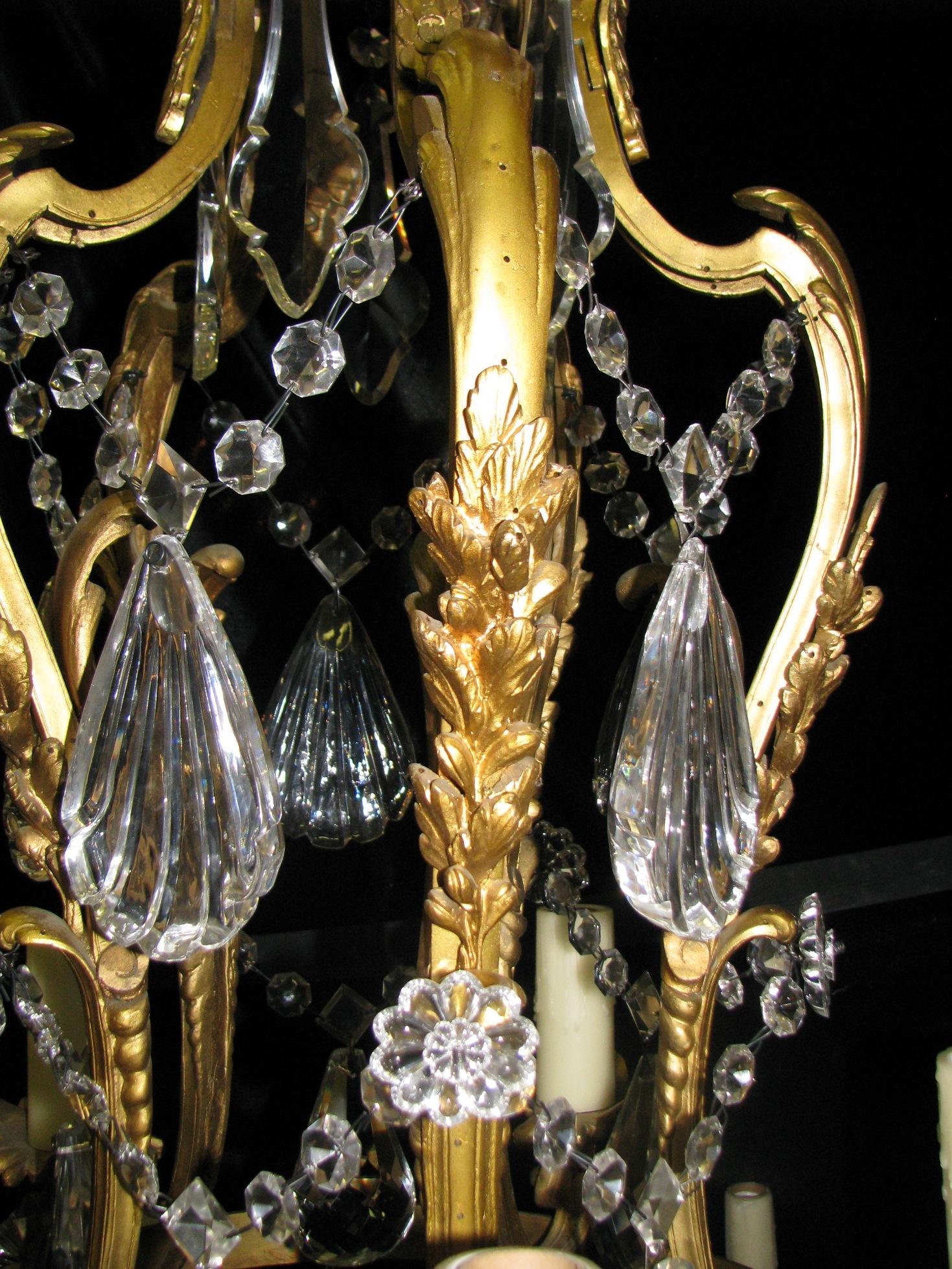 French Ormolu and Cut Crystal Chandelier, 19th Century For Sale 5