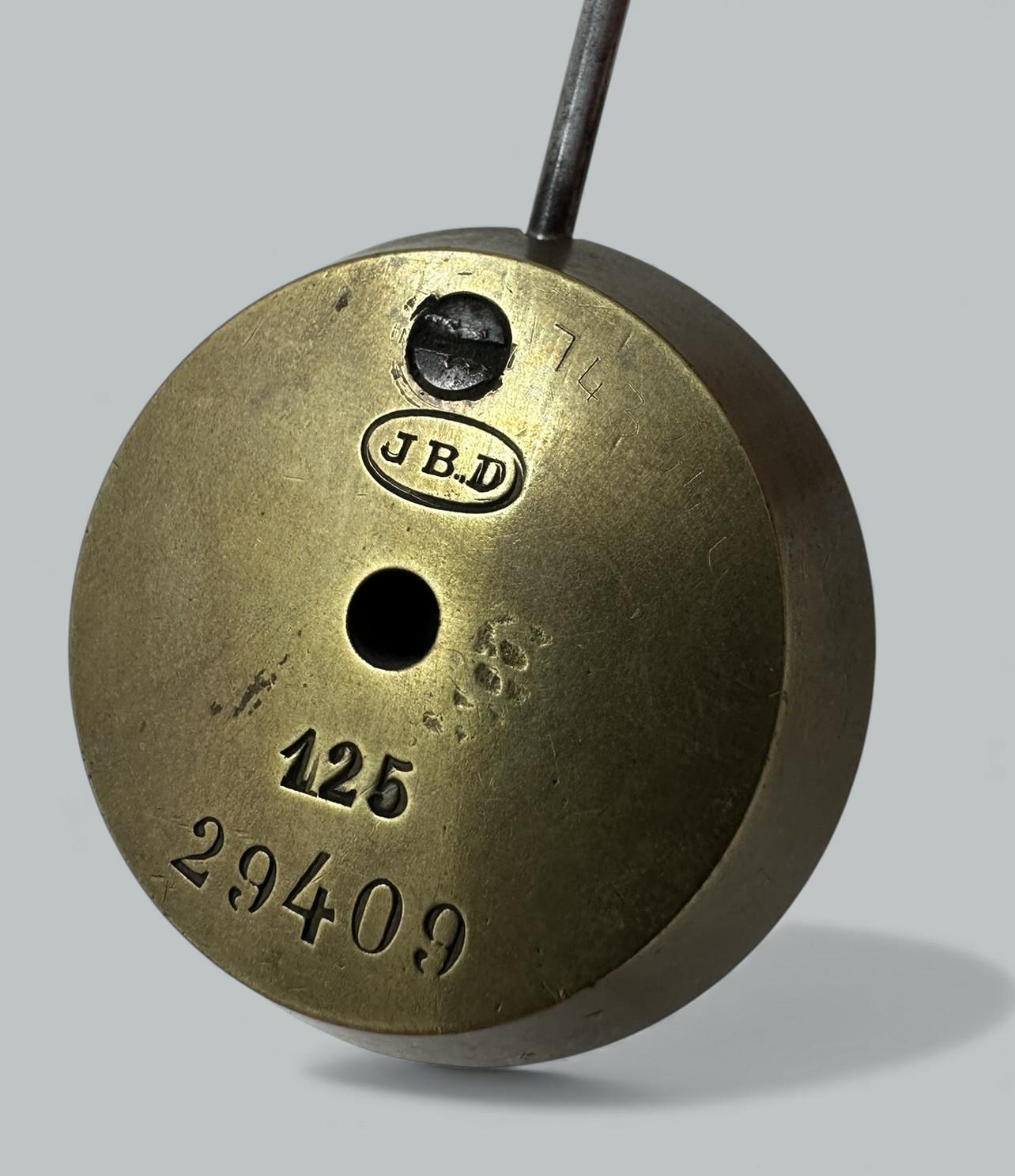 Orologio da parete francese in porcellana di Sèvres in bronzo ormolinato di Jean-Baptiste Delettrez in vendita 2