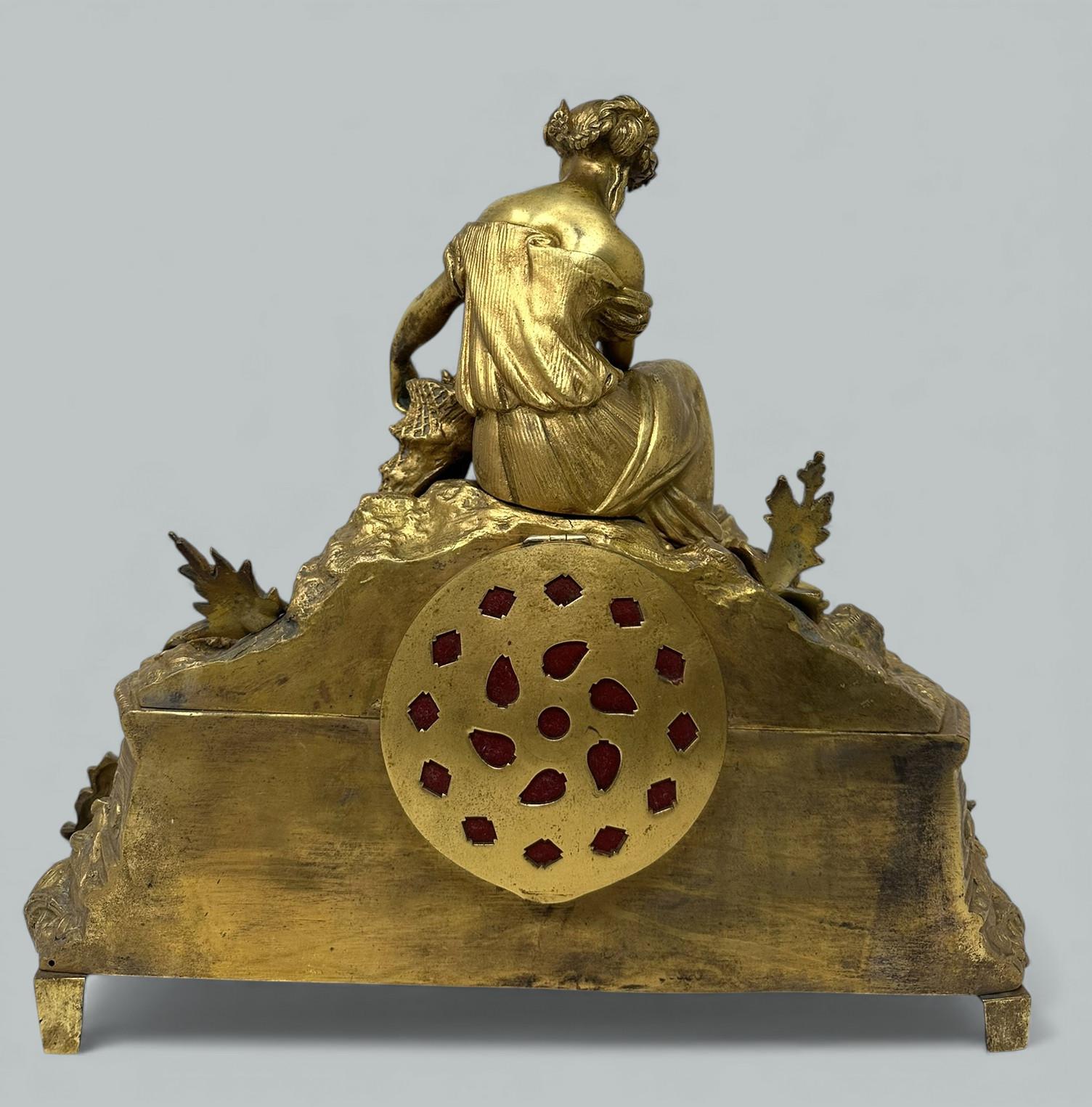 Orologio da parete francese in porcellana di Sèvres in bronzo ormolinato di Jean-Baptiste Delettrez in vendita 3