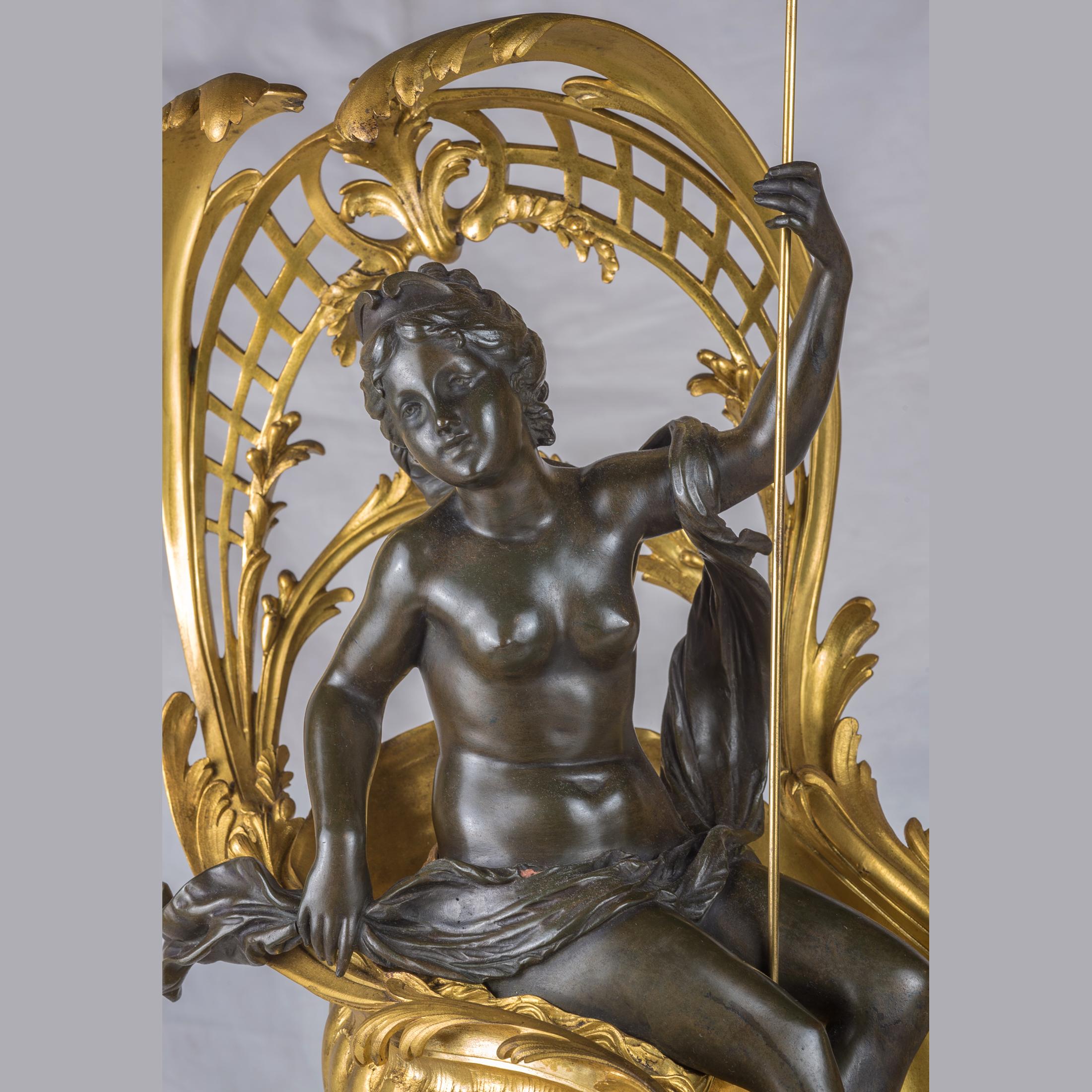 French Ormolu Figural Mantel Clock Depicting Amphitrite's Chariot In Good Condition For Sale In New York, NY