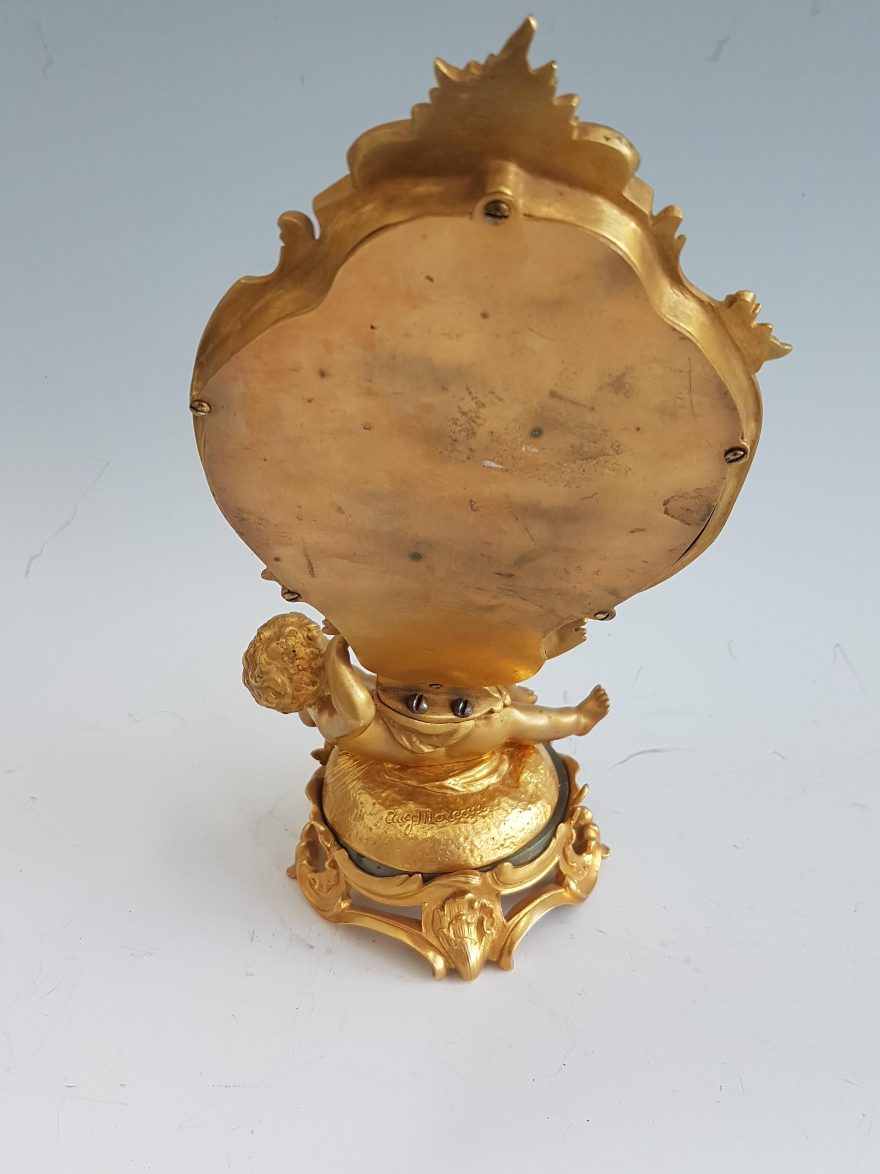 Miroir figuratif en bronze doré français signé August Moreau Bon état - En vente à London, GB