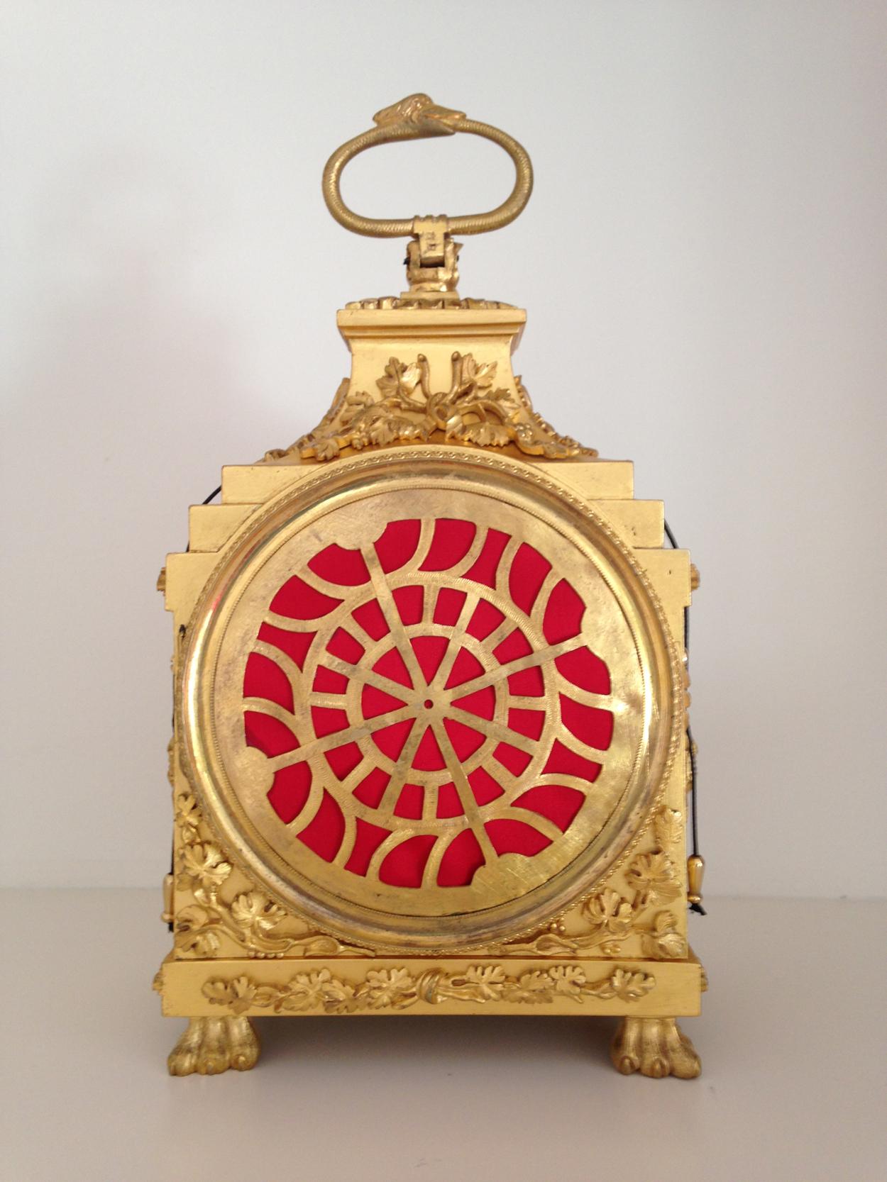 Ormolu French Grande Sonnerie Pendule D'officier Alarm Clock, Le Roi, 18th Century  For Sale