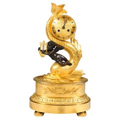 French Ormolu Mantle Clock, Pendule 'Au Dauphin', Paris, Around 1800/1830