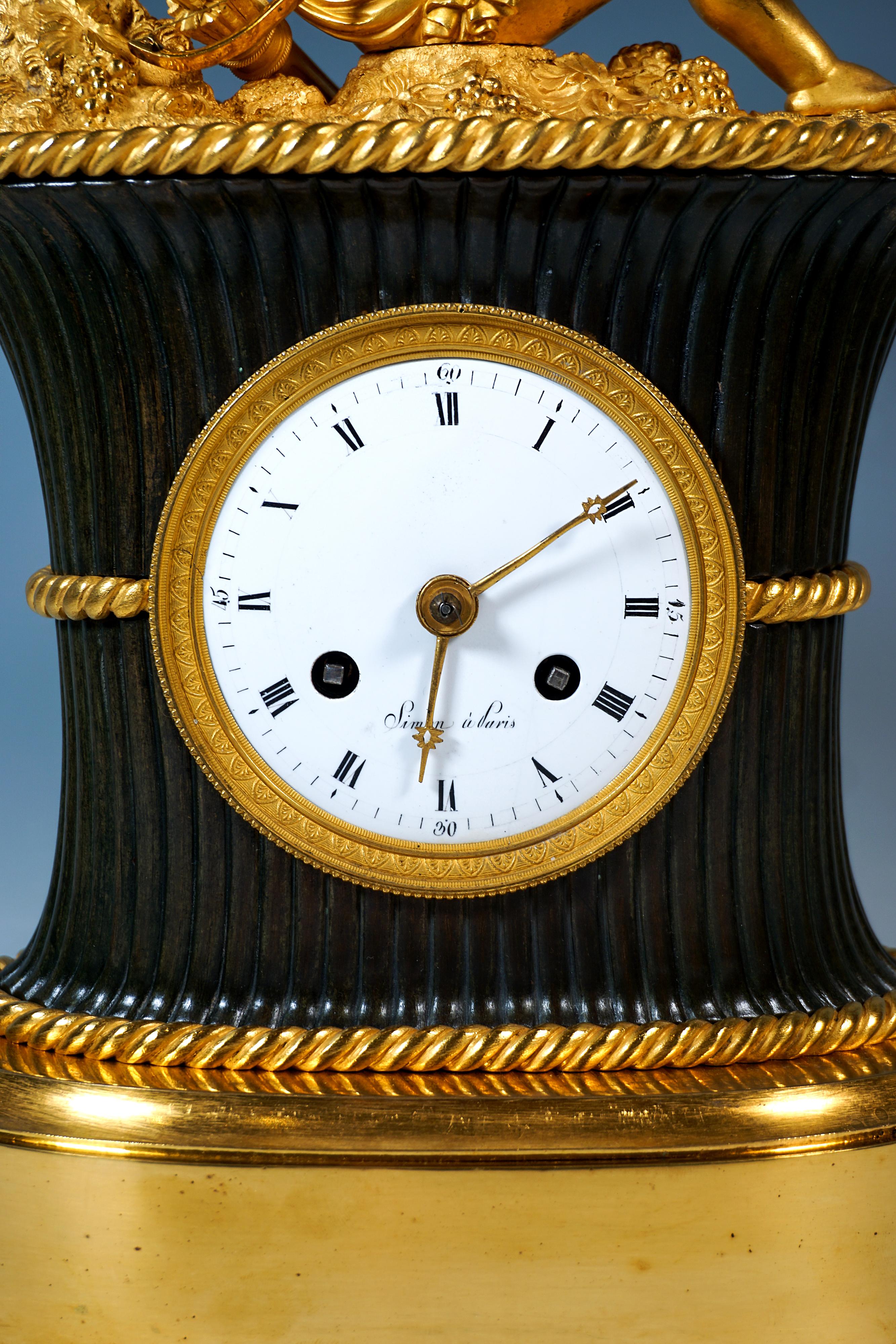 Bronze French Ormolu Mantle Clock, Pendule 'L'Angelot Endormi', Reiche, Paris, Ca 1820 For Sale
