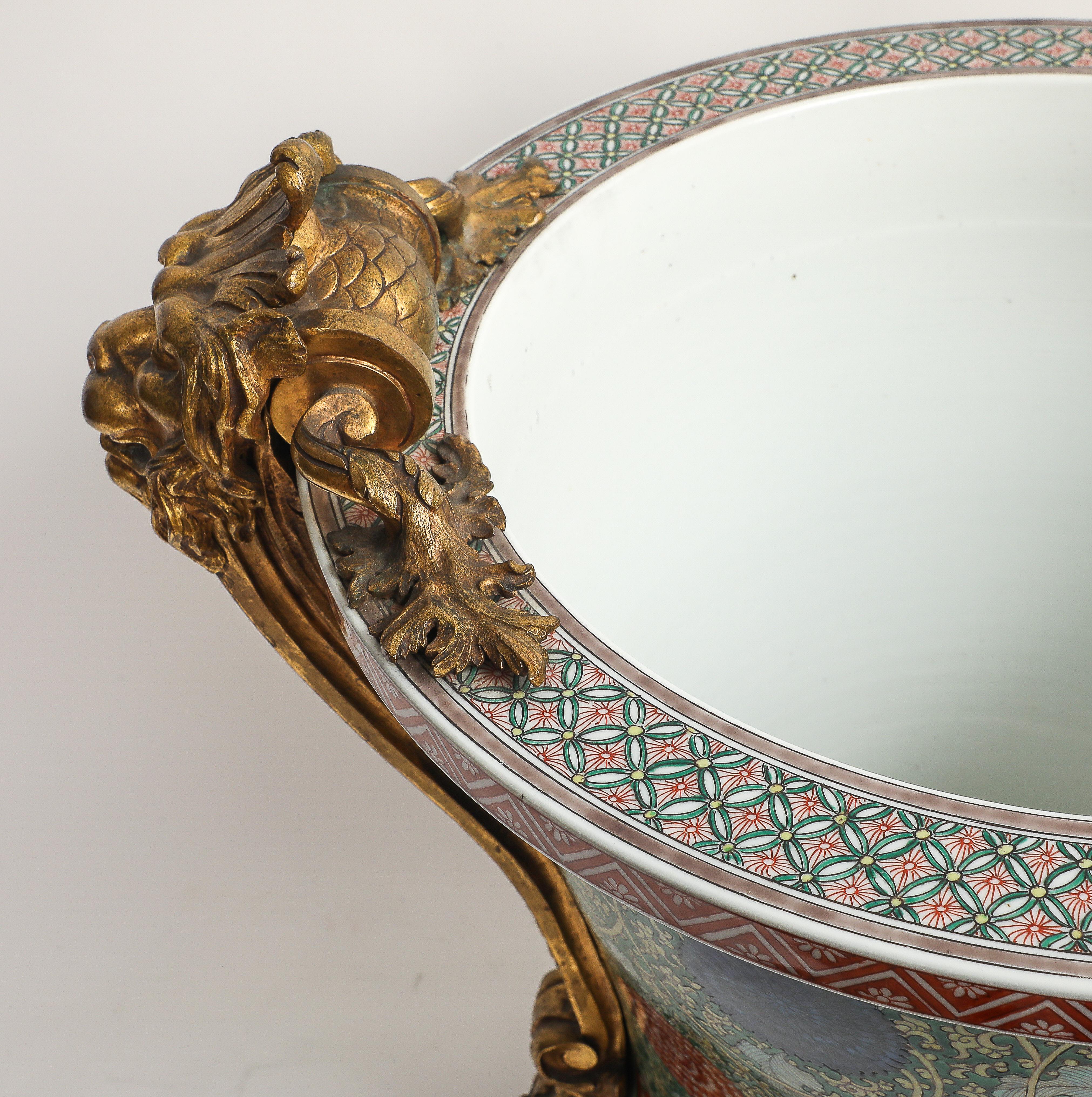 Jardiniere francese in porcellana Famille Verte cinese con teste di leone e montatura ad ormeggio in vendita 6