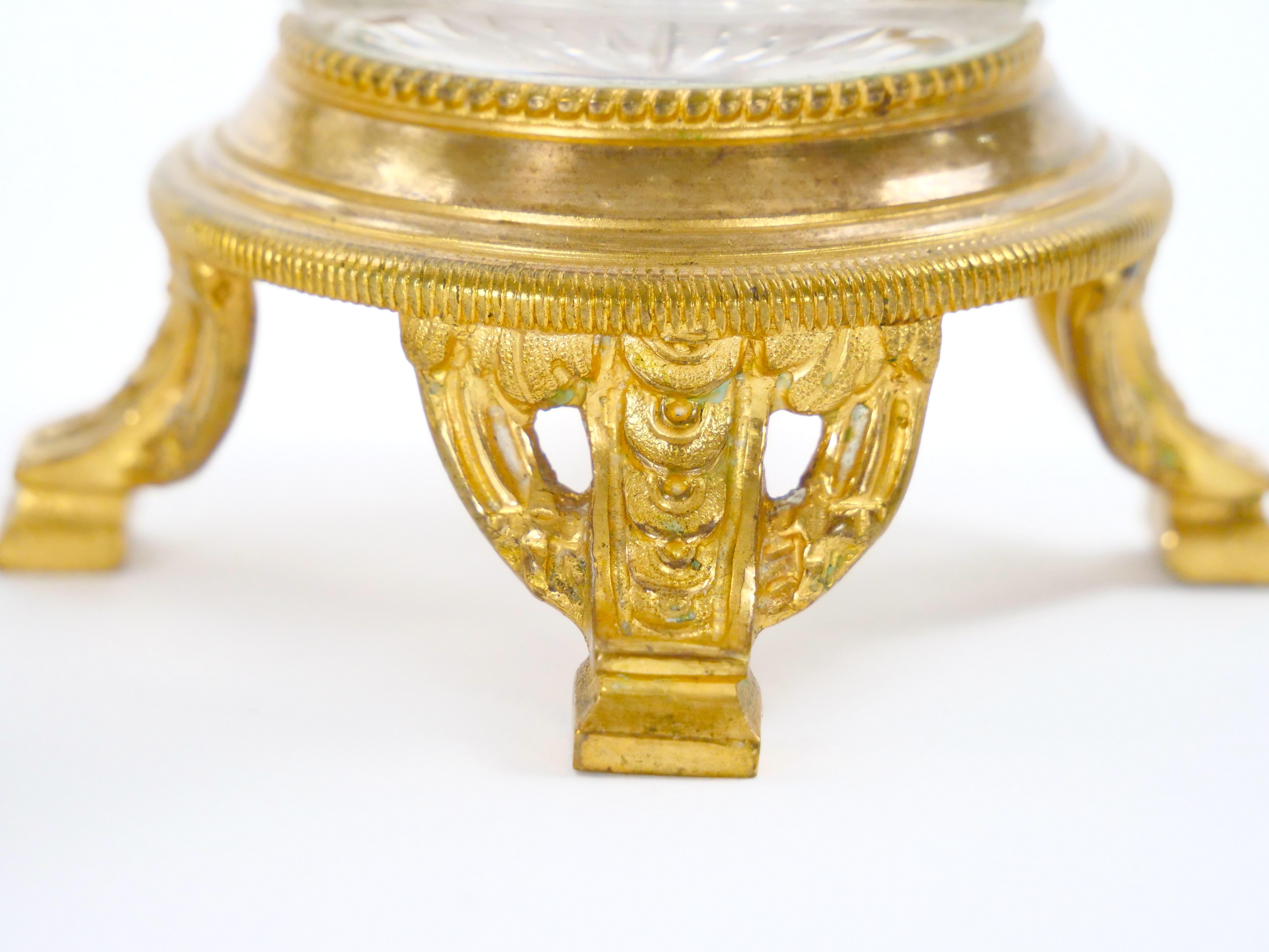 French Ormolu-Mounted Diamond Cut Crystal Decorative Vase, 19th Century For Sale 4