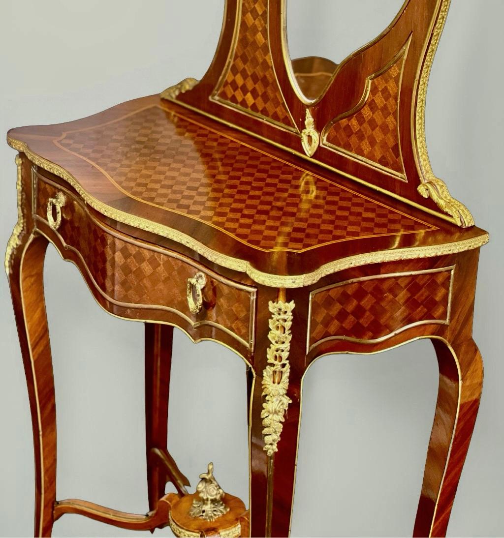 French Ormolu-Mounted Kingwood and Parquetry Vanity Dressing Table For Sale 2