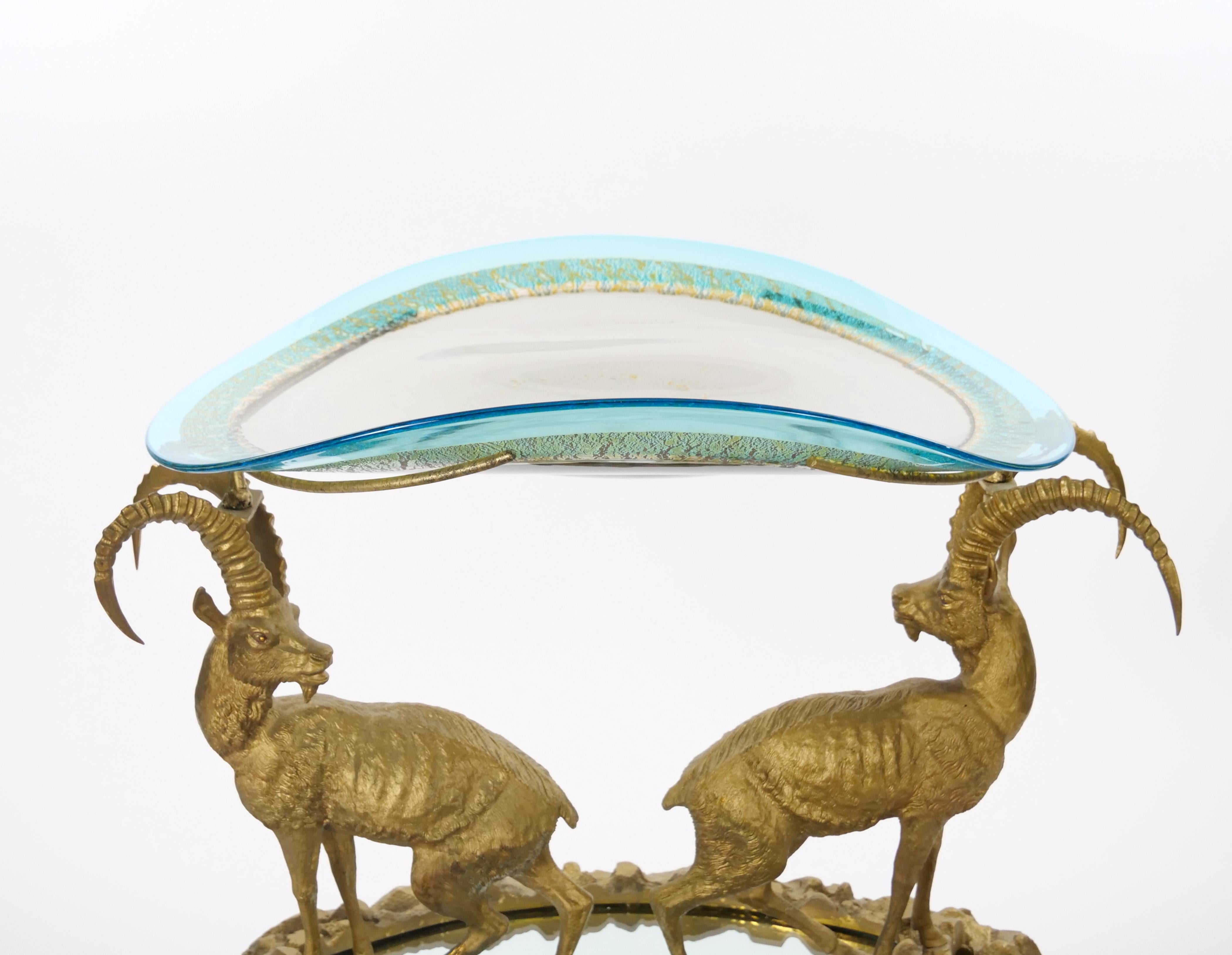 Französisches Ormolu-gefasstes Surtout de Table Plateau / Buntes Kunstglas Tafelaufsatz im Angebot 7