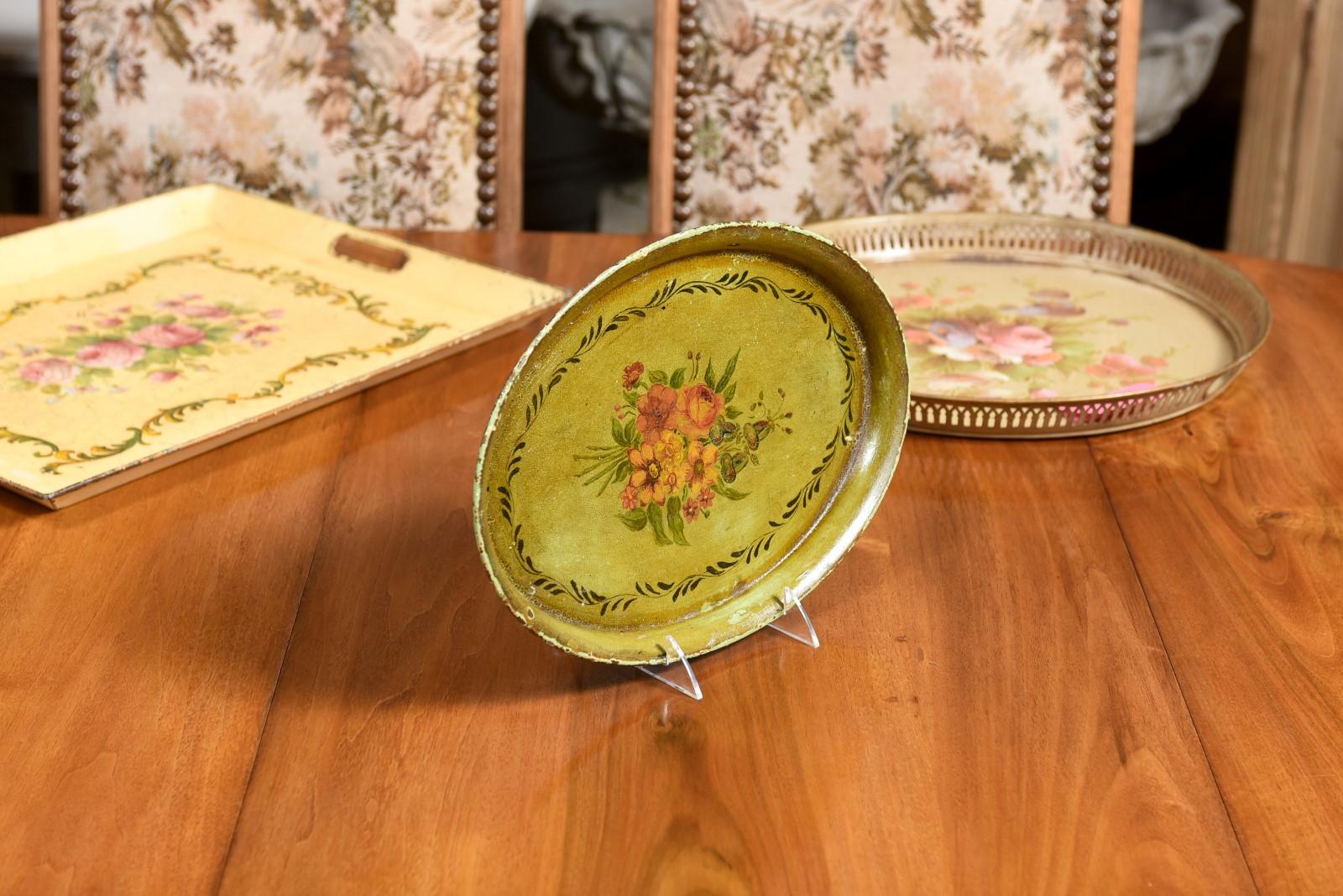 French Oval 19th Century Olive Green Tole Tray with Hand-Painted Bouquet 4