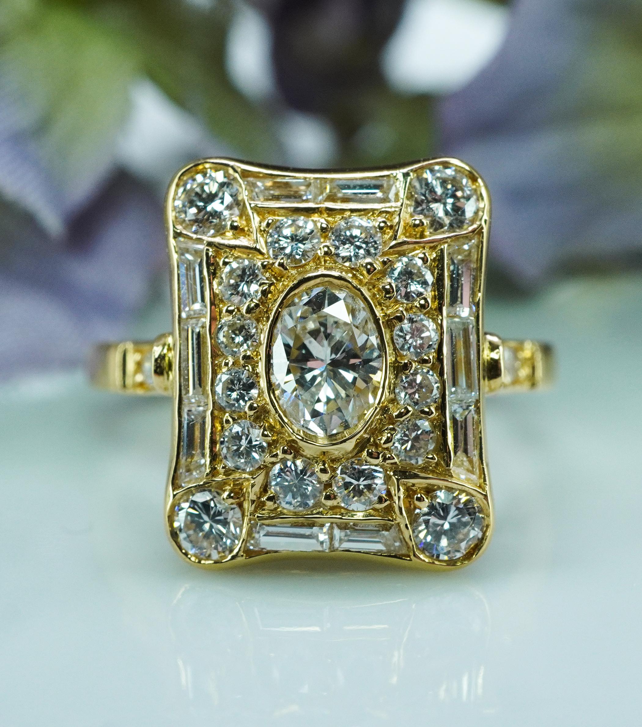 French Oval Baguette Diamond 18K Gold Picture Frame Ring Vintage Estate 1