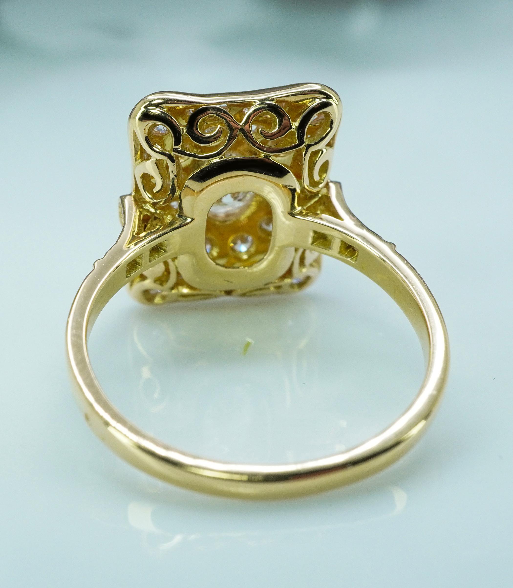 French Oval Baguette Diamond 18K Gold Picture Frame Ring Vintage Estate 2