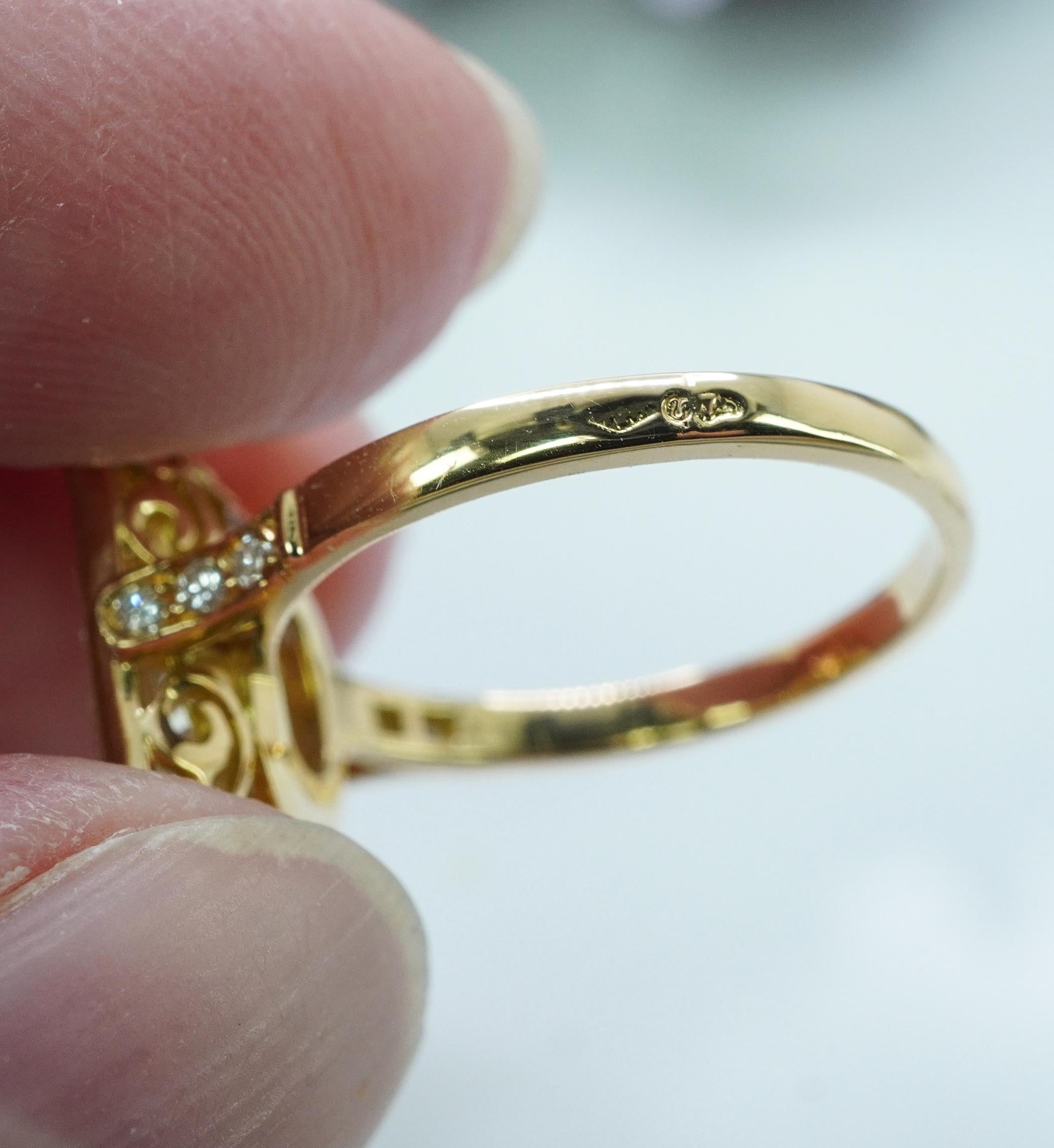 French Oval Baguette Diamond 18K Gold Picture Frame Ring Vintage Estate 3