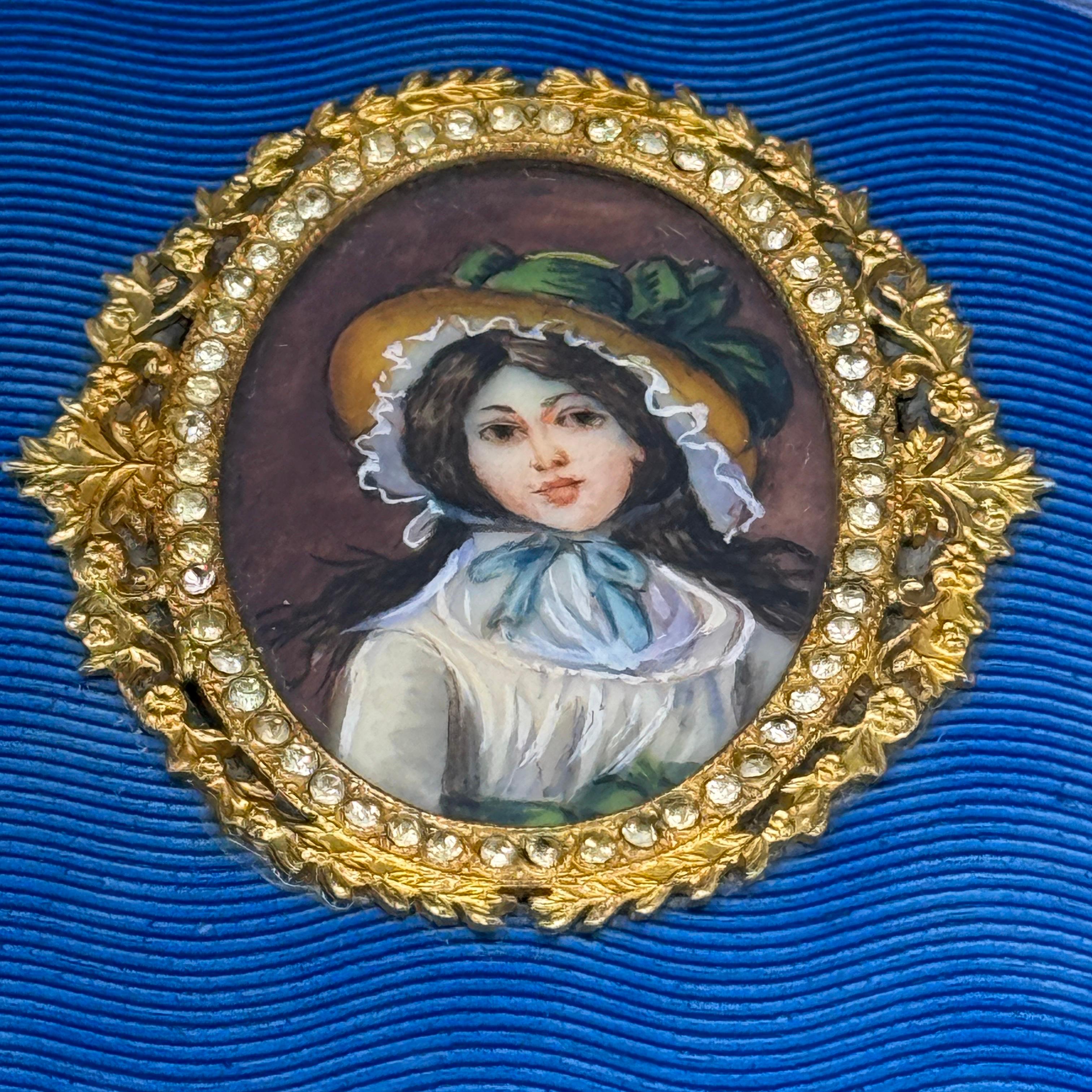 French Oval Decorated Enamel Jewelry Box, France 1830's For Sale 14