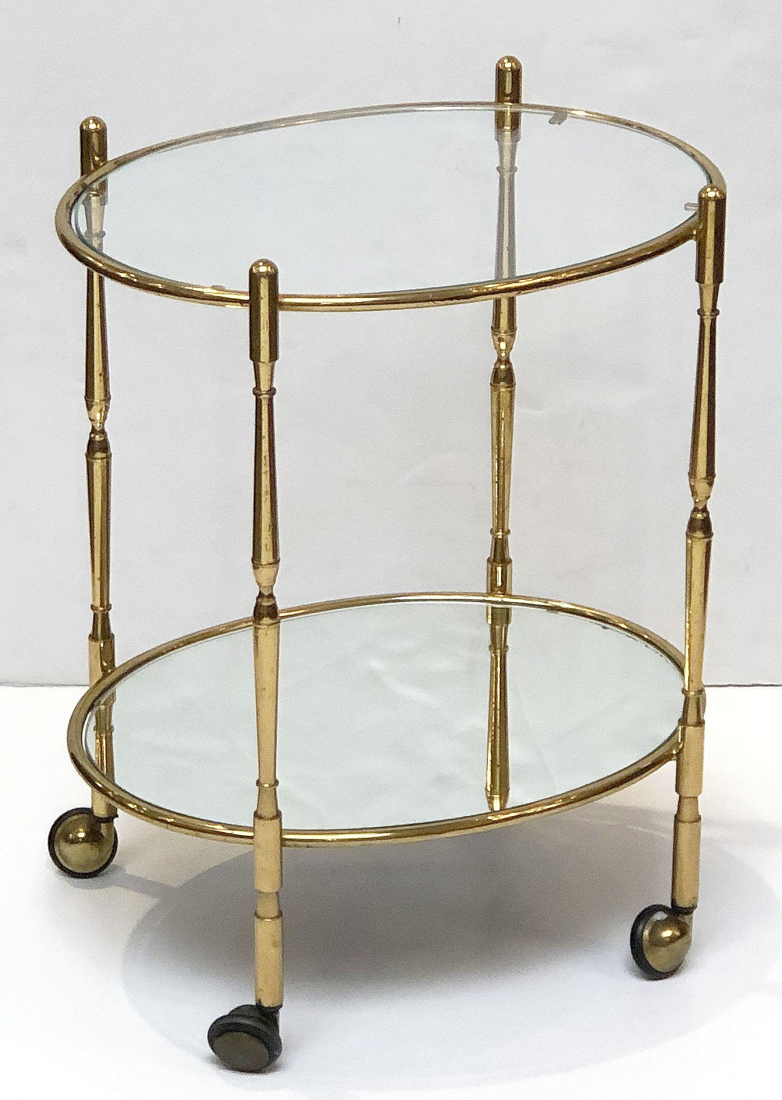 French Oval Drinks Cart of Brass, Glass, and Mirrored Glass In Good Condition In Austin, TX