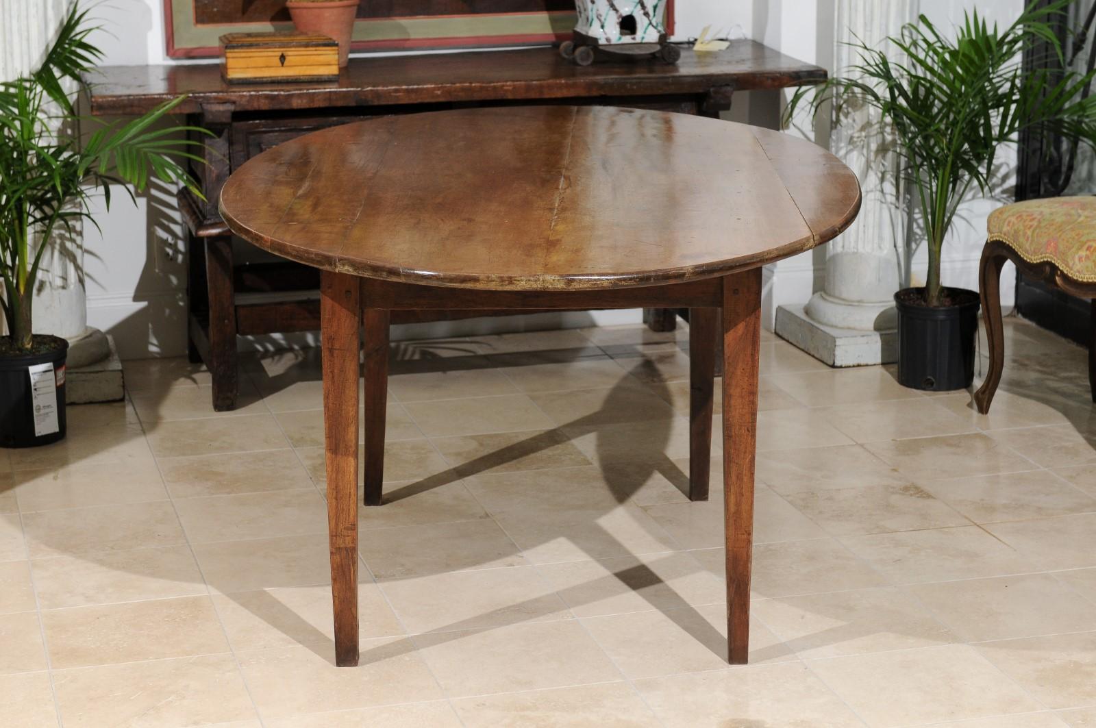  French Oval Farm Table with Tapered Legs 3