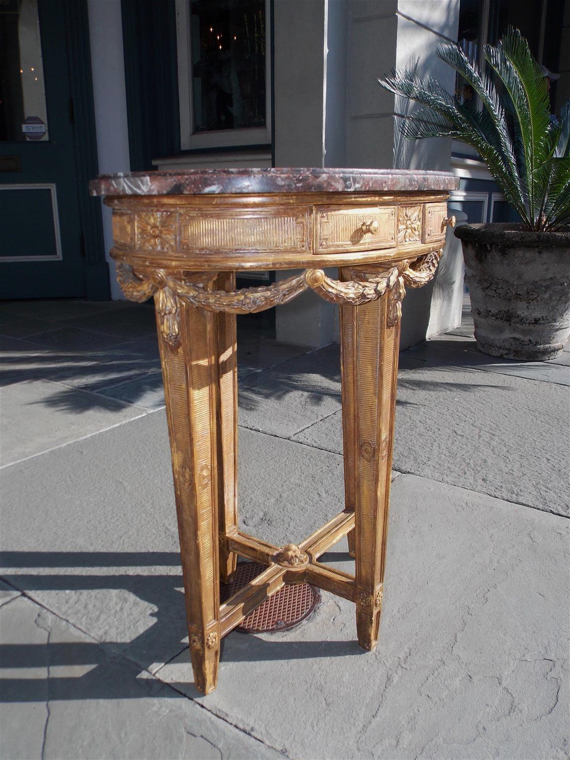 French Oval Gilt wood Marble Side Table with Floral Medallion & Swags, C. 1780 In Excellent Condition For Sale In Hollywood, SC