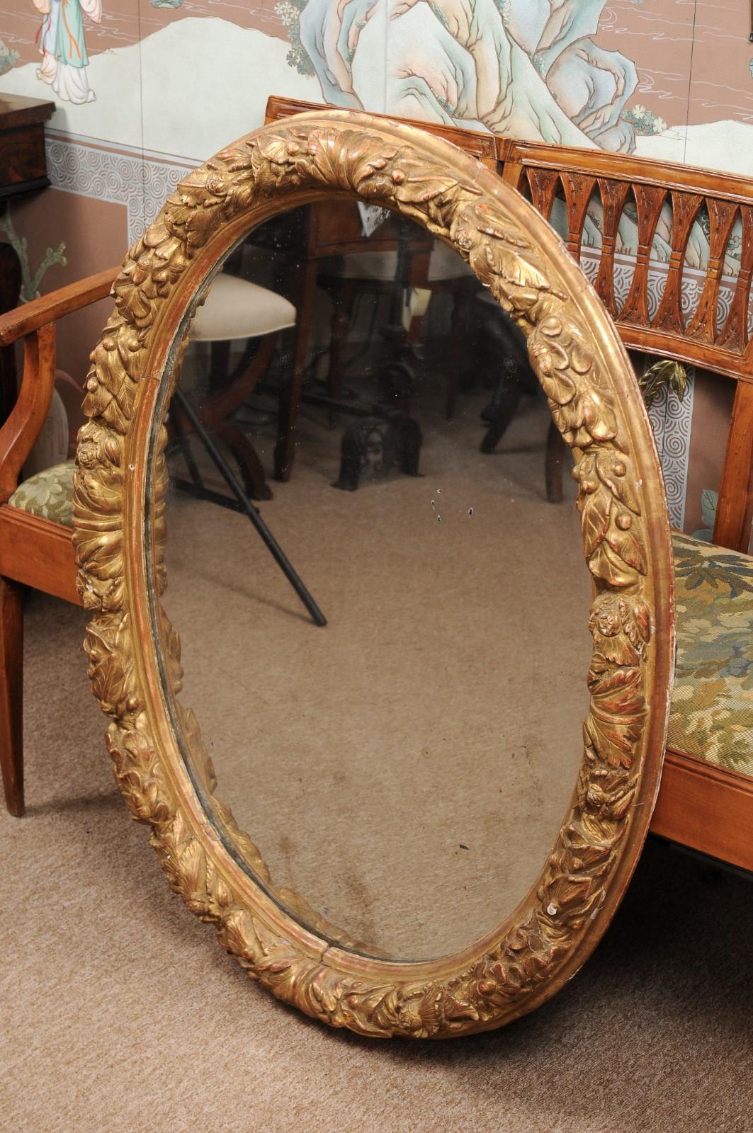 French Oval Giltwood Mirror, Early 18th Century 3