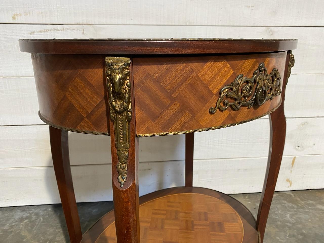 French Oval Lamp Table with Drawer For Sale 2