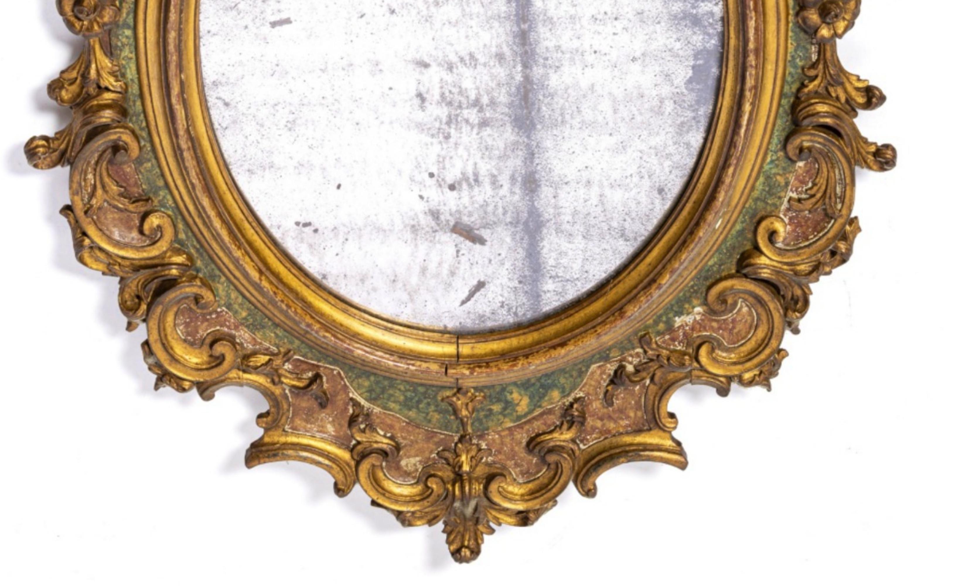 Miroir français
19ème siècle
avec cadre en bois sculpté, peint et doré.
Dim. : 99 x 74 cm
bonnes conditions