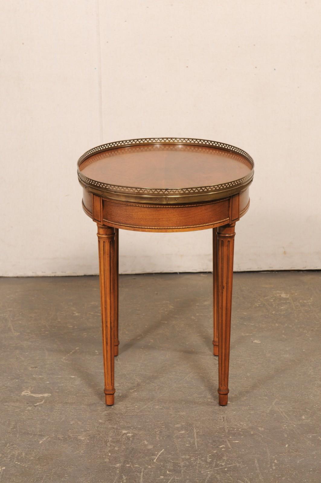 French Oval Side Table with Brass Gallery Top For Sale 5