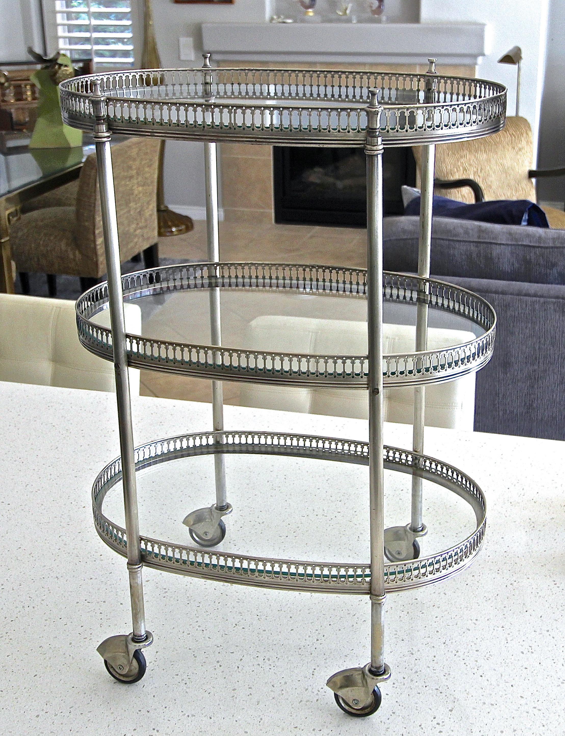 French Oval Silver Plated 3-Tier Bar Cart or Side Table In Good Condition In Palm Springs, CA