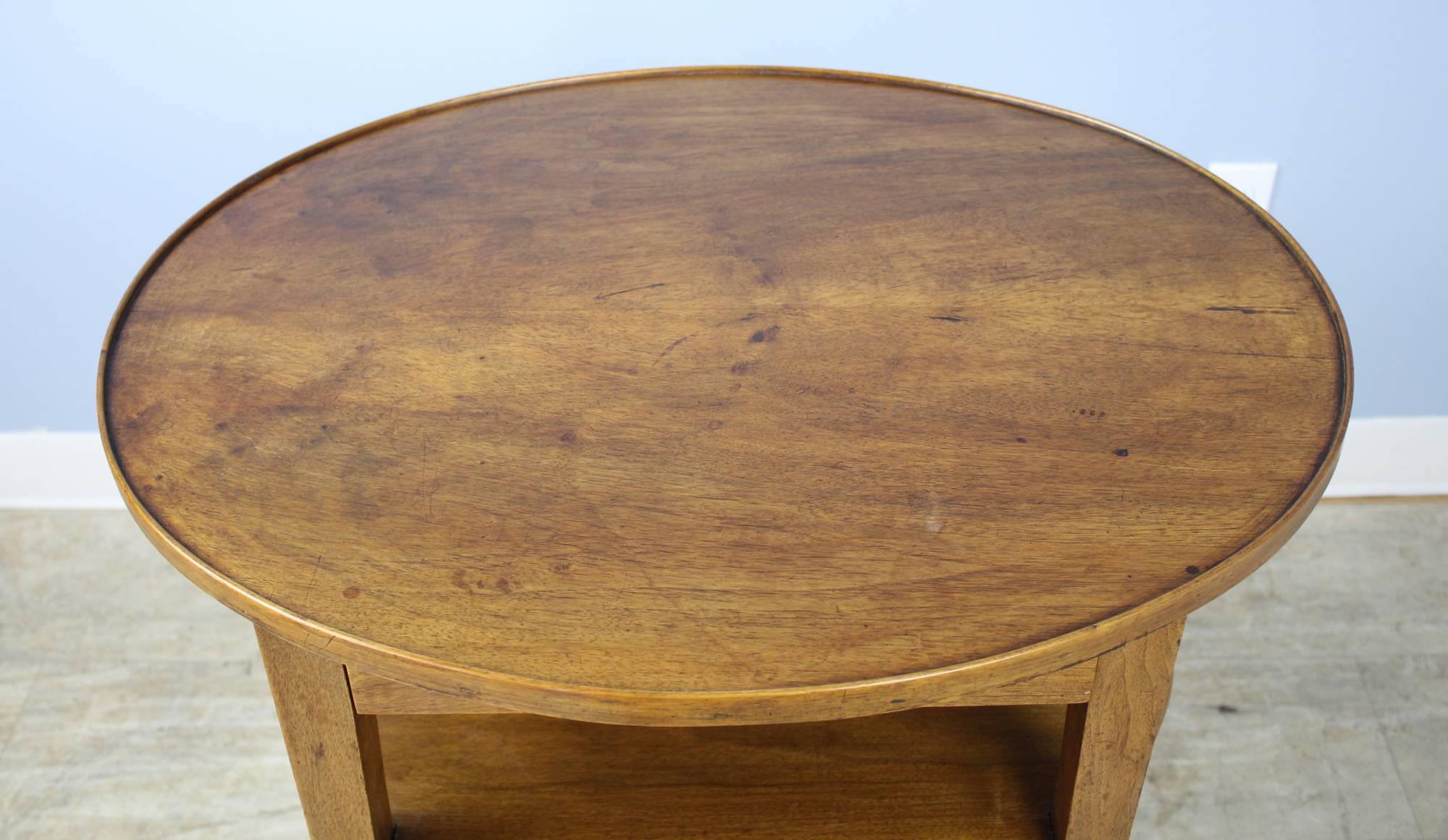 French Oval Walnut Side Table In Good Condition In Port Chester, NY