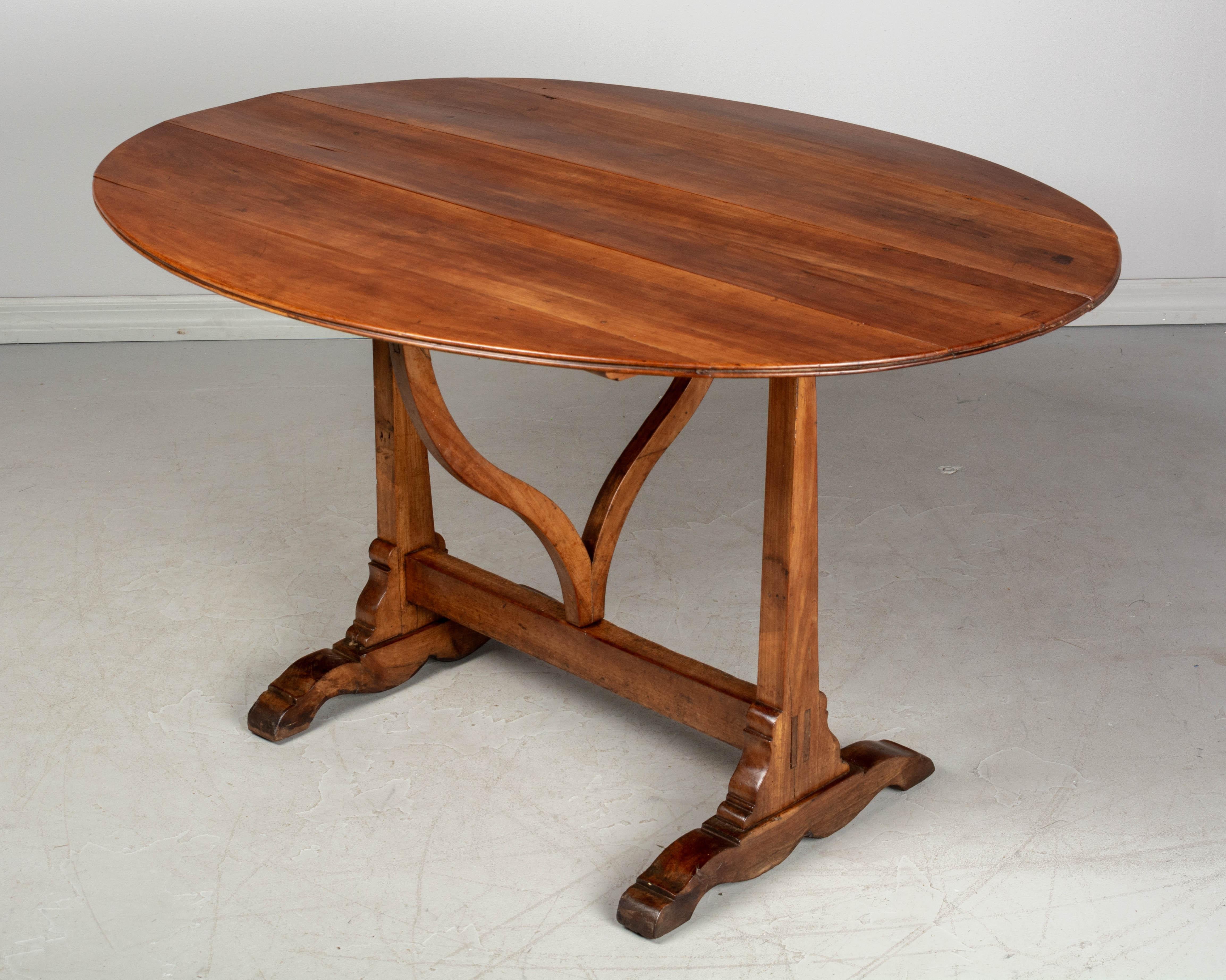 20th Century French Oval Wine Tasting or Tilt-Top Table