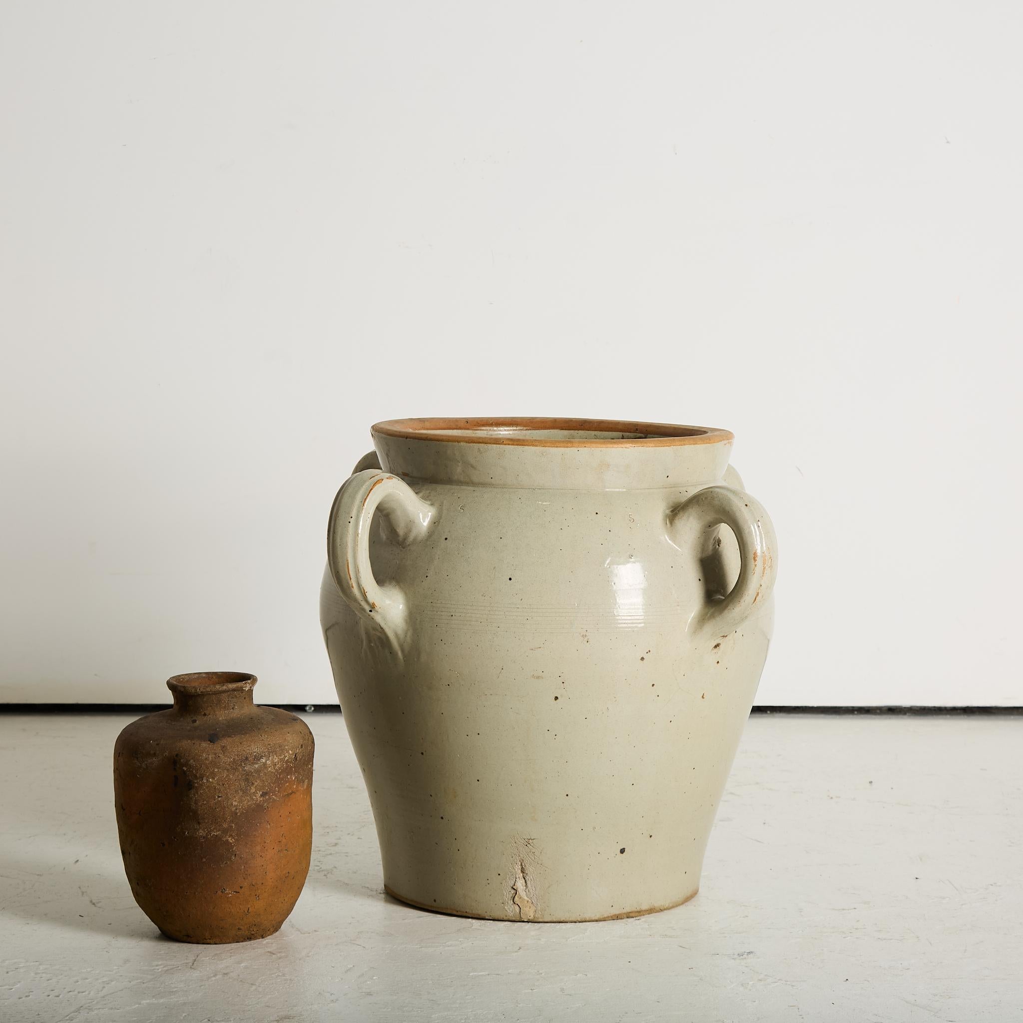 Vaso in ceramica francese oversize del 1880 in vendita 4