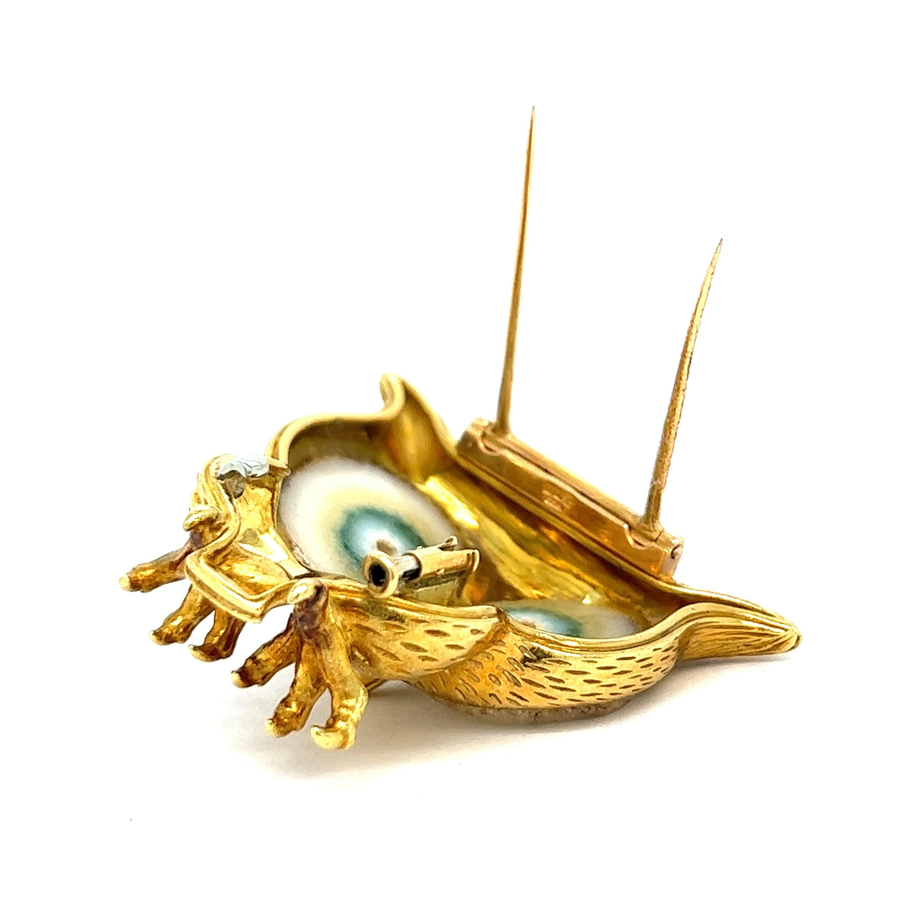 French Owl Agate Gold Brooch In Good Condition For Sale In New York, NY