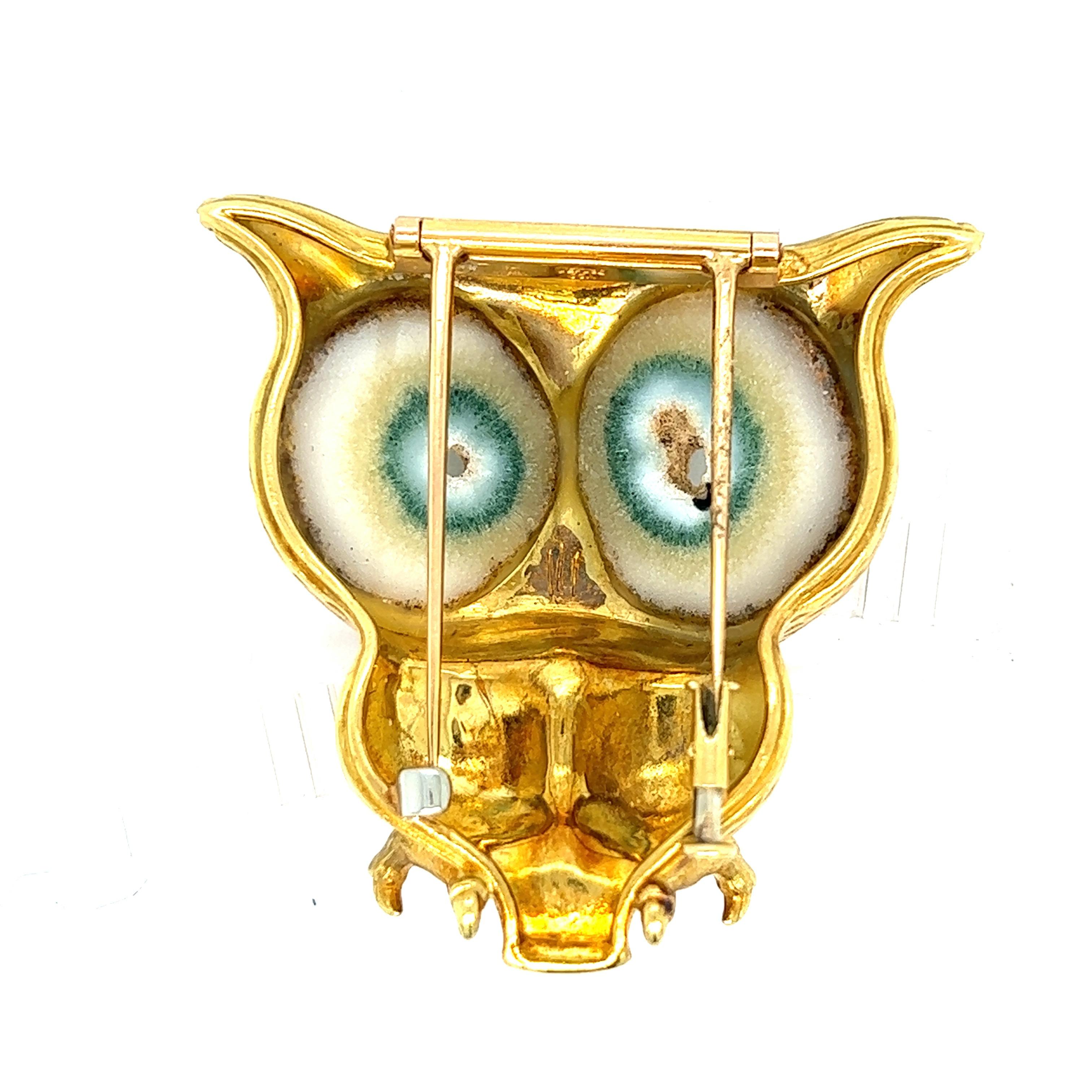 Women's or Men's French Owl Agate Gold Brooch For Sale