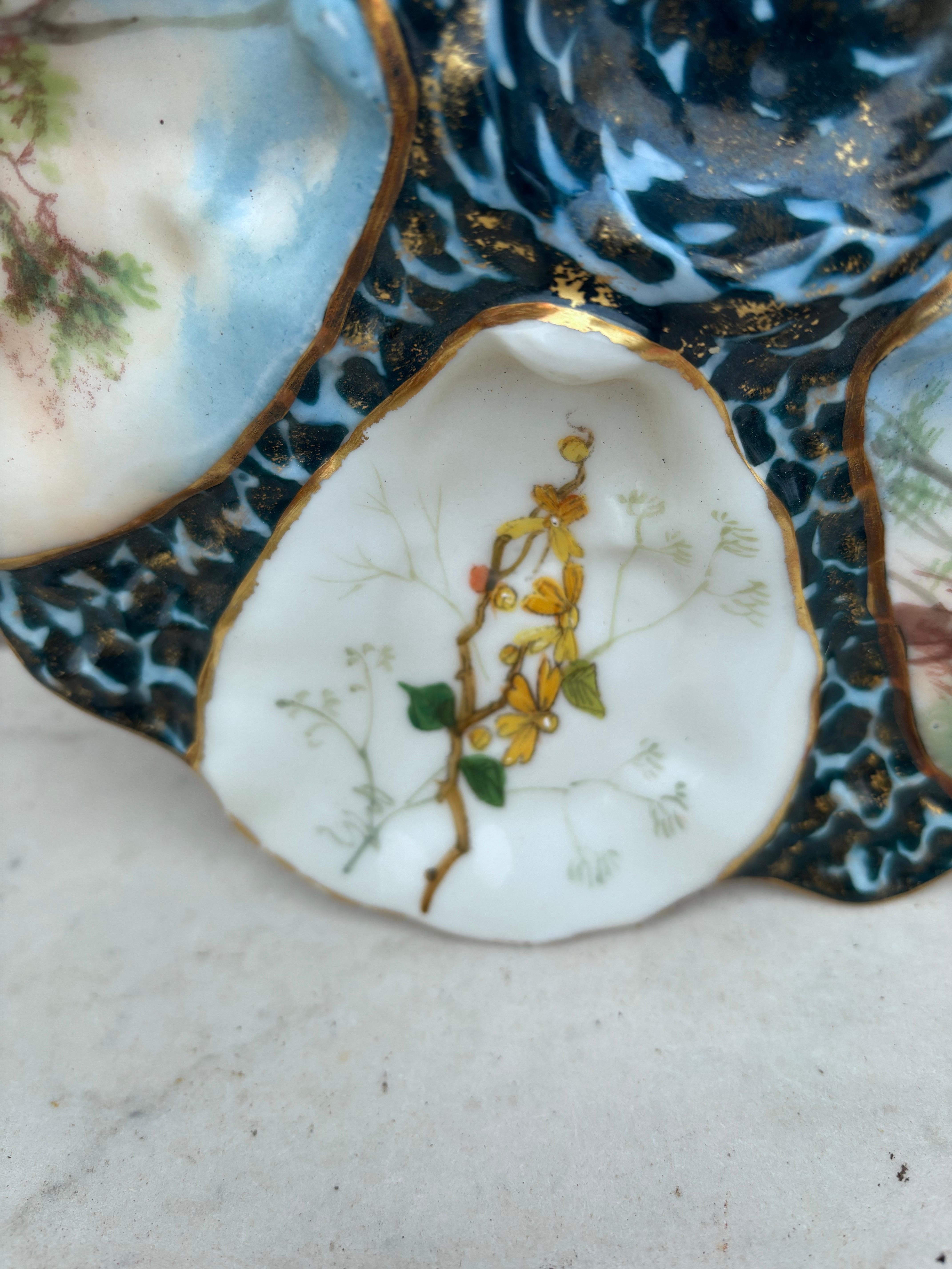 Estetismo Piatto ostrica francese in porcellana Fiori di Limoges in vendita