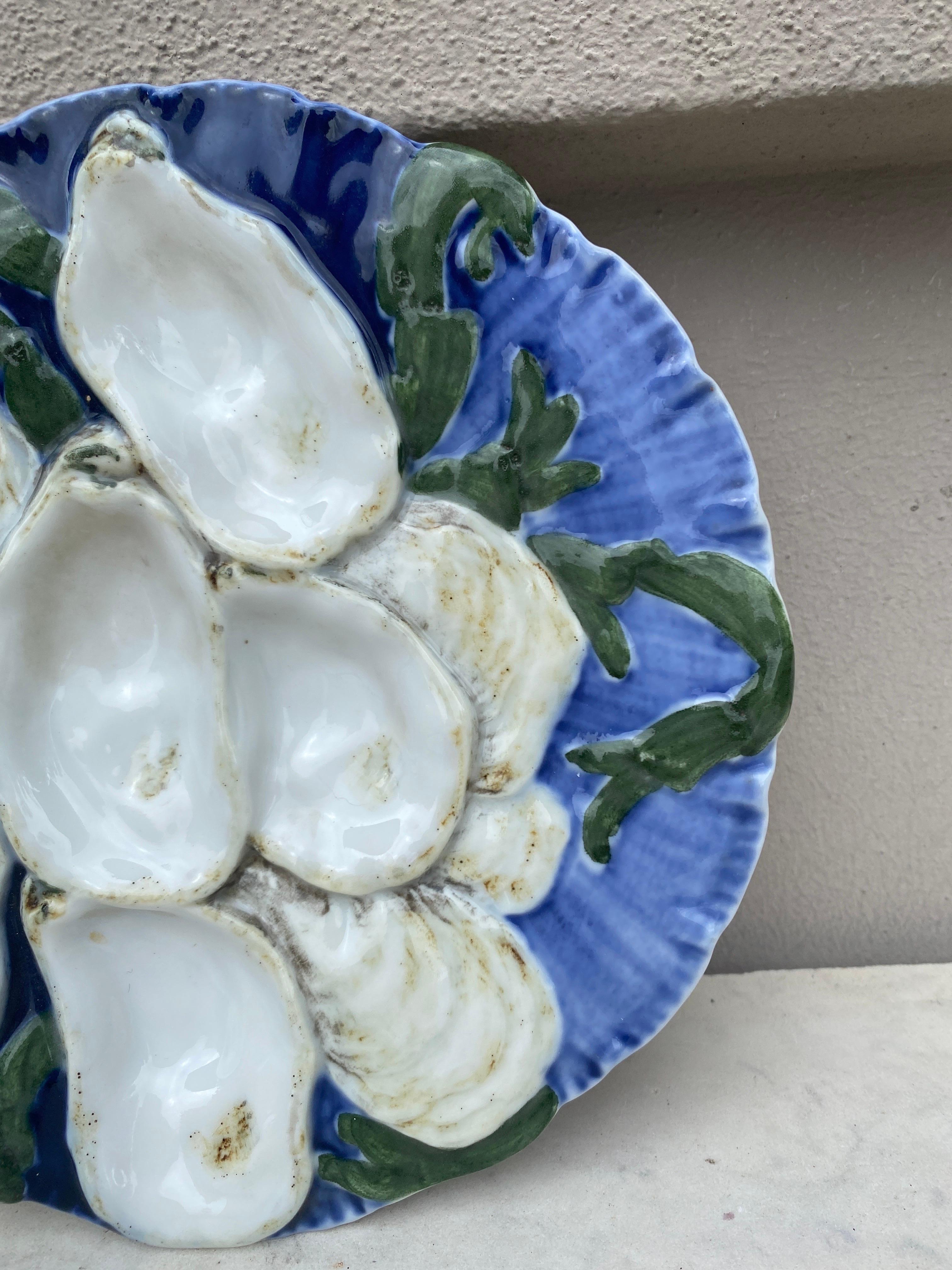 Late 19th Century French Oyster Plate Porcelain with Turkey Pattern Haviland Limoges For Sale
