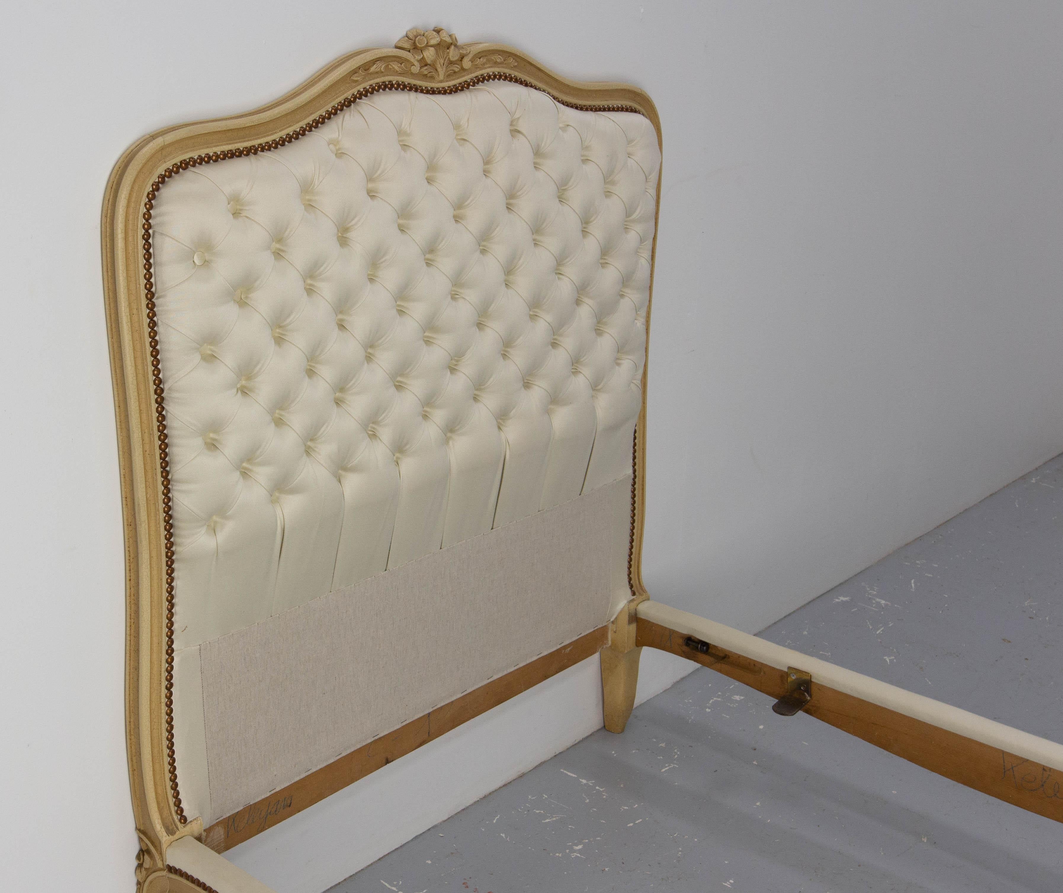 French Padded Louis XV Style Single Bed or Banquette, circa 1900 For Sale 2